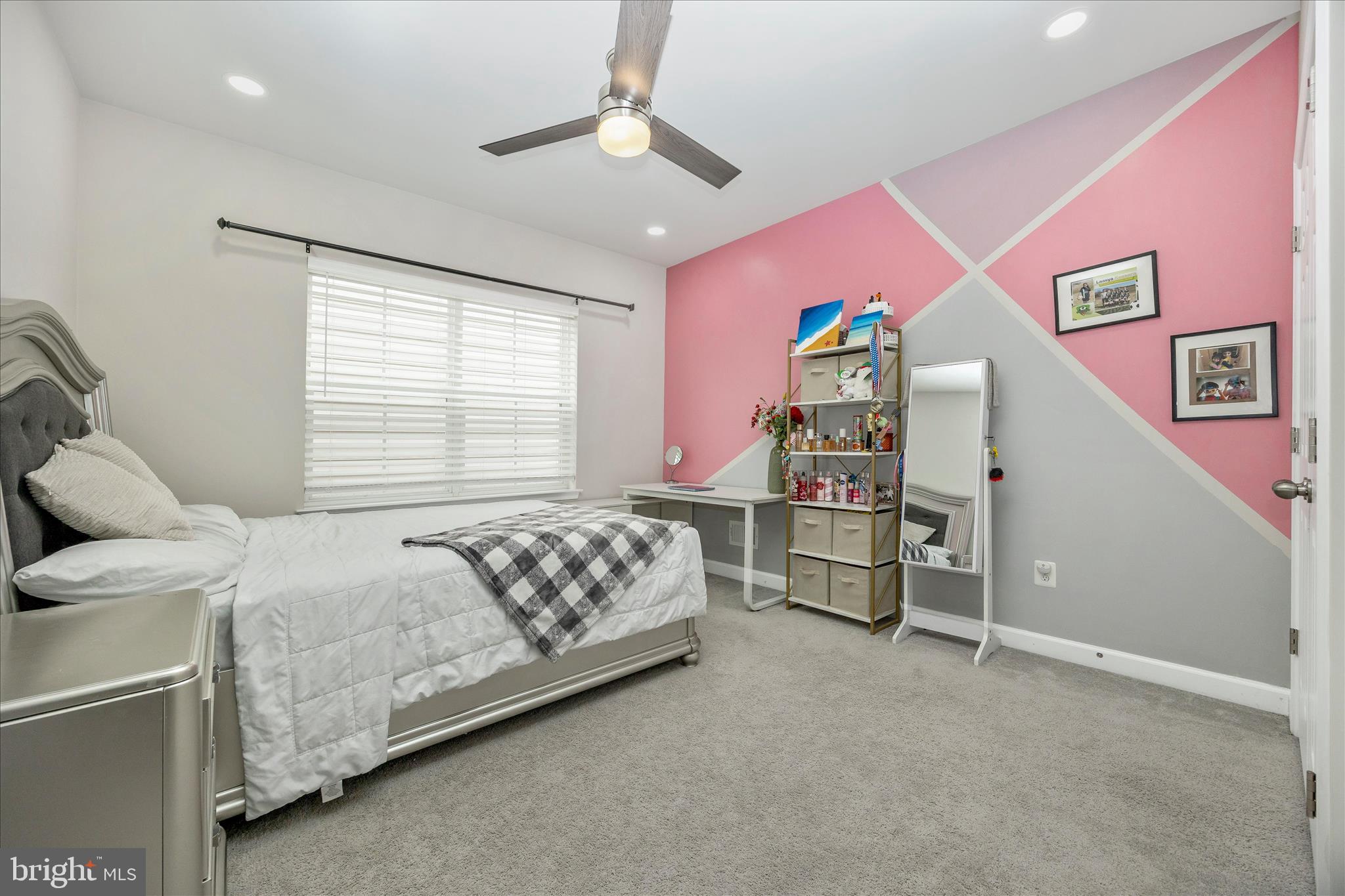 LANDSDALE - Residential