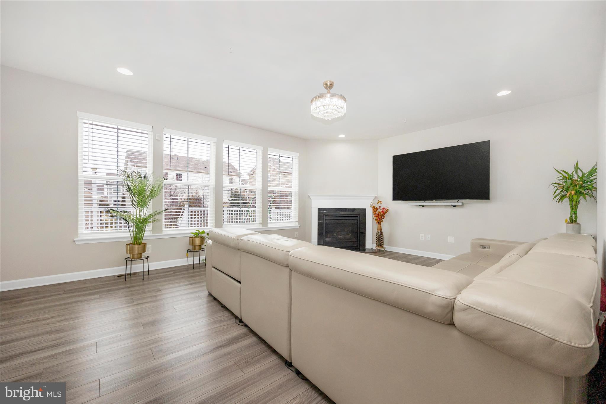 LANDSDALE - Residential