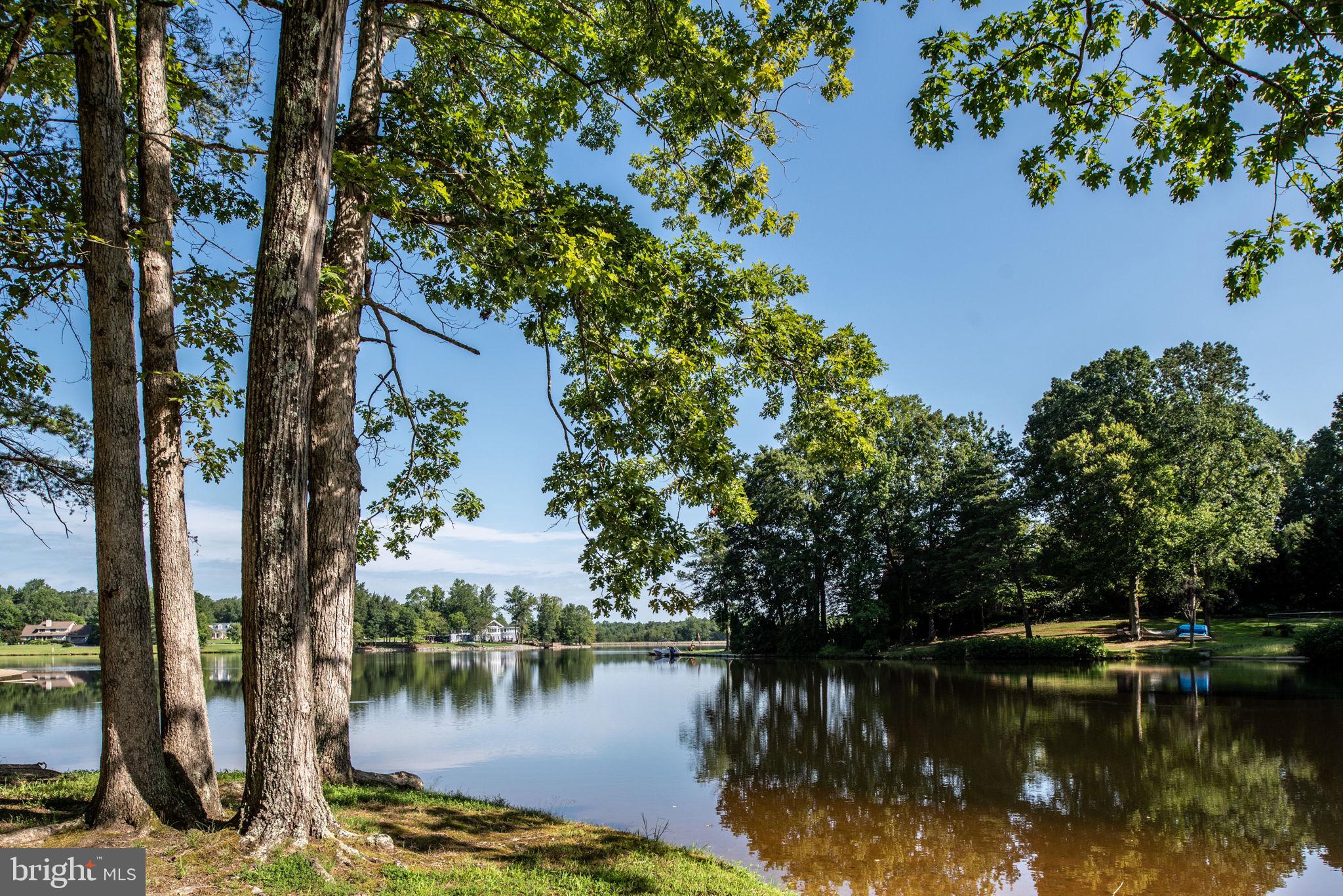 LAKE LAND OR - Residential