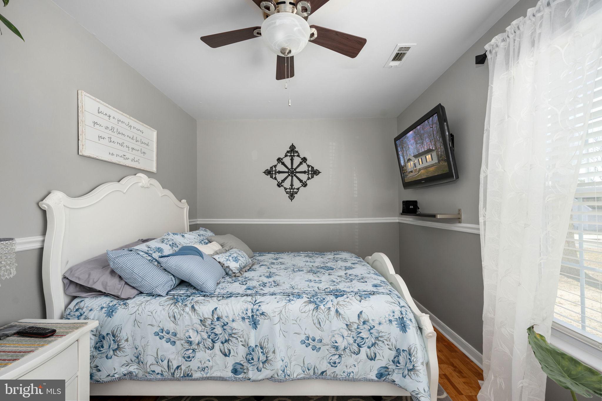 LAKE LAND OR - Residential