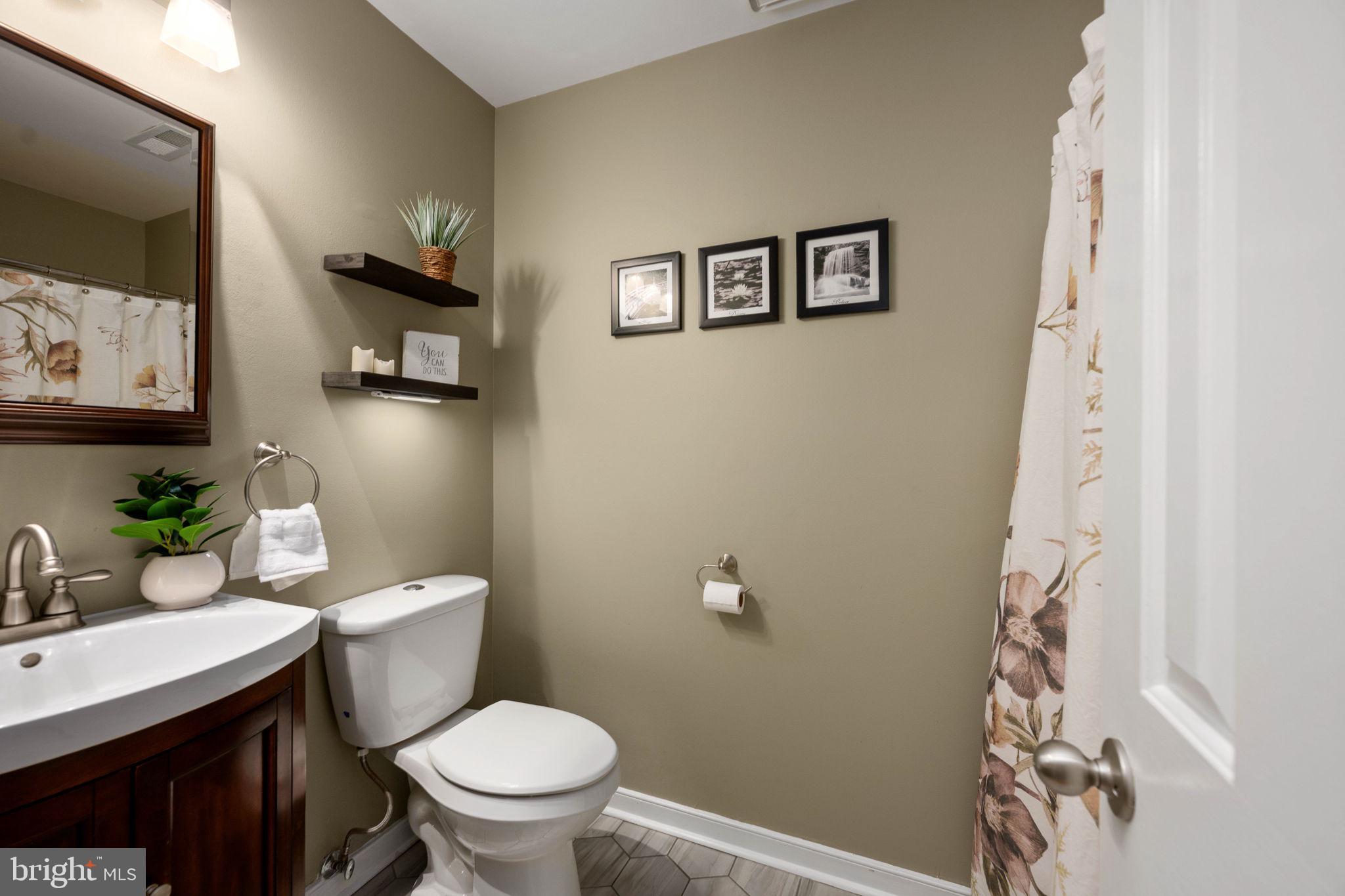 LAKE LAND OR - Residential