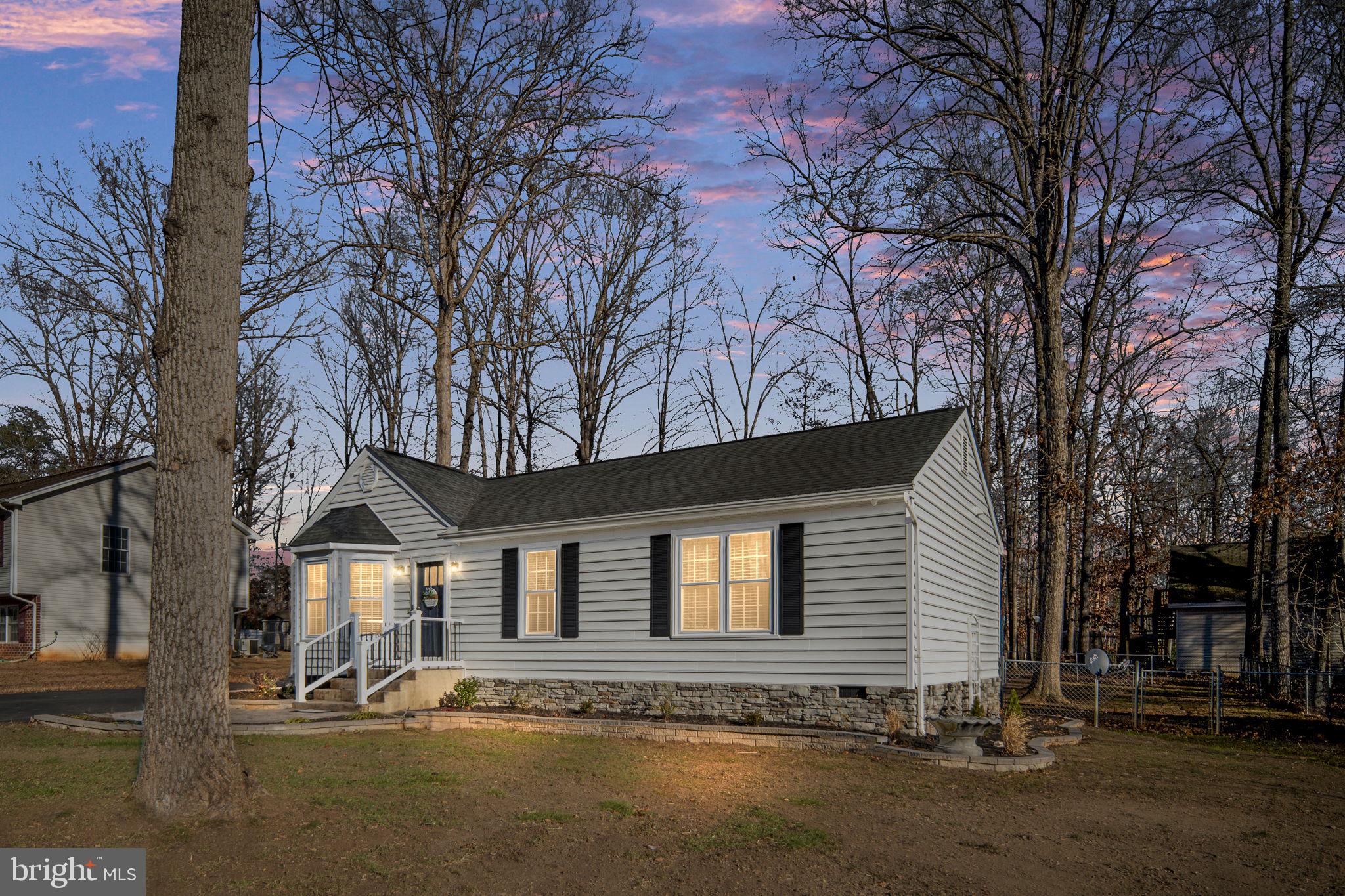 LAKE LAND OR - Residential