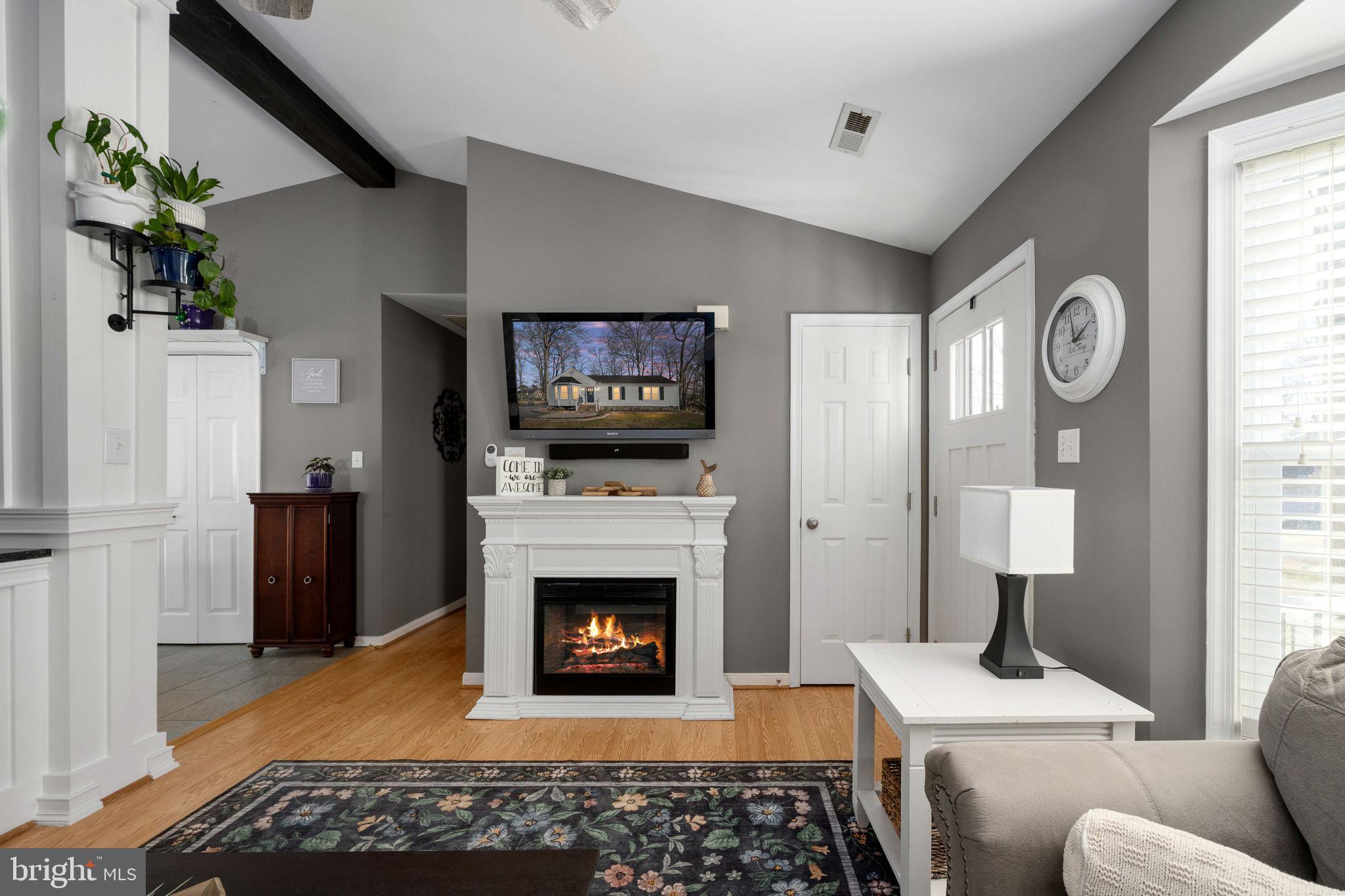 LAKE LAND OR - Residential