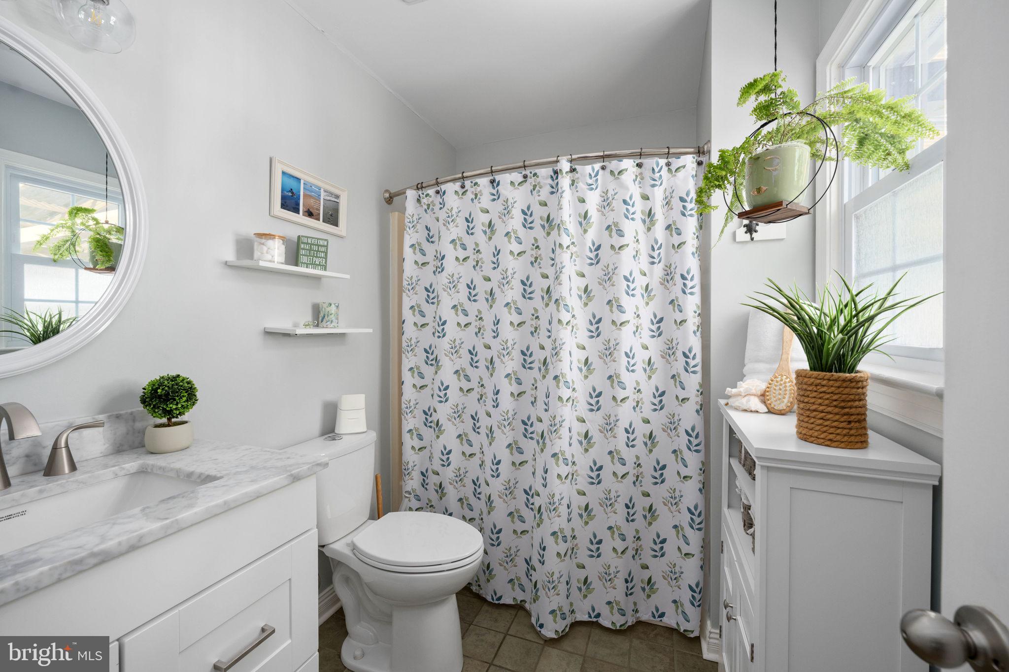 LAKE LAND OR - Residential