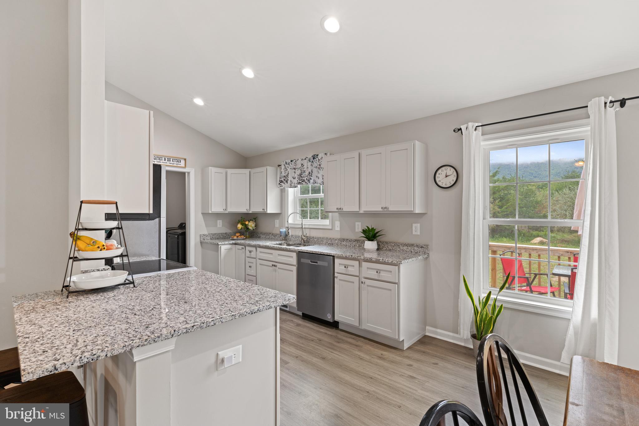 CACAPON SOUTH - Residential