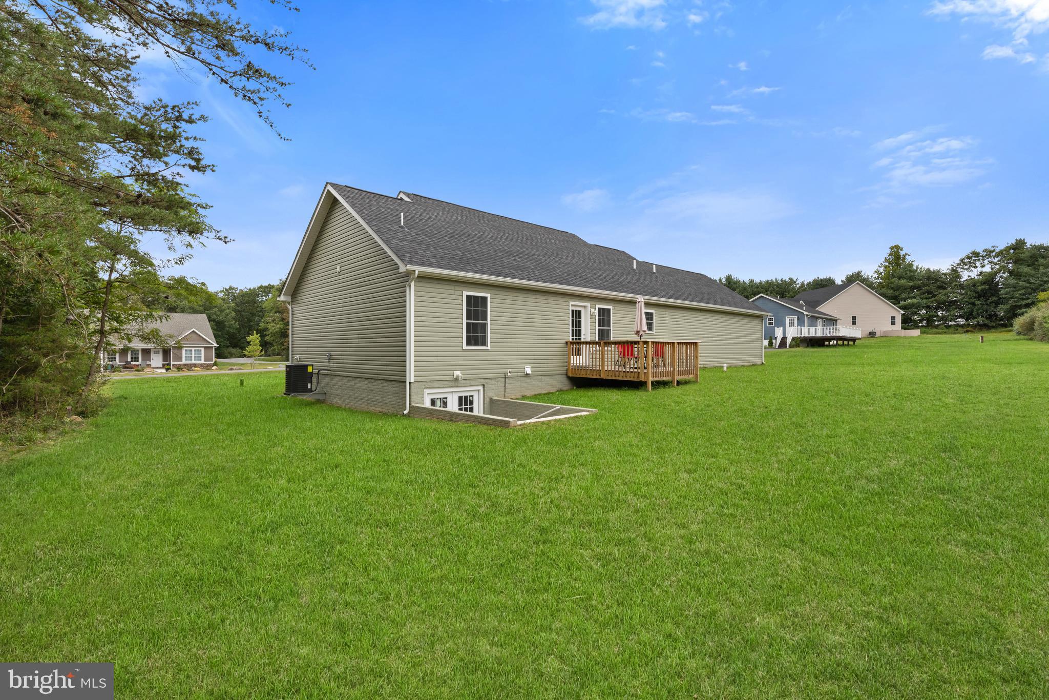 CACAPON SOUTH - Residential