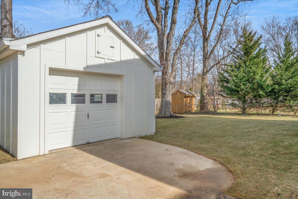 HOLLIN HALL VILLAGE - Residential