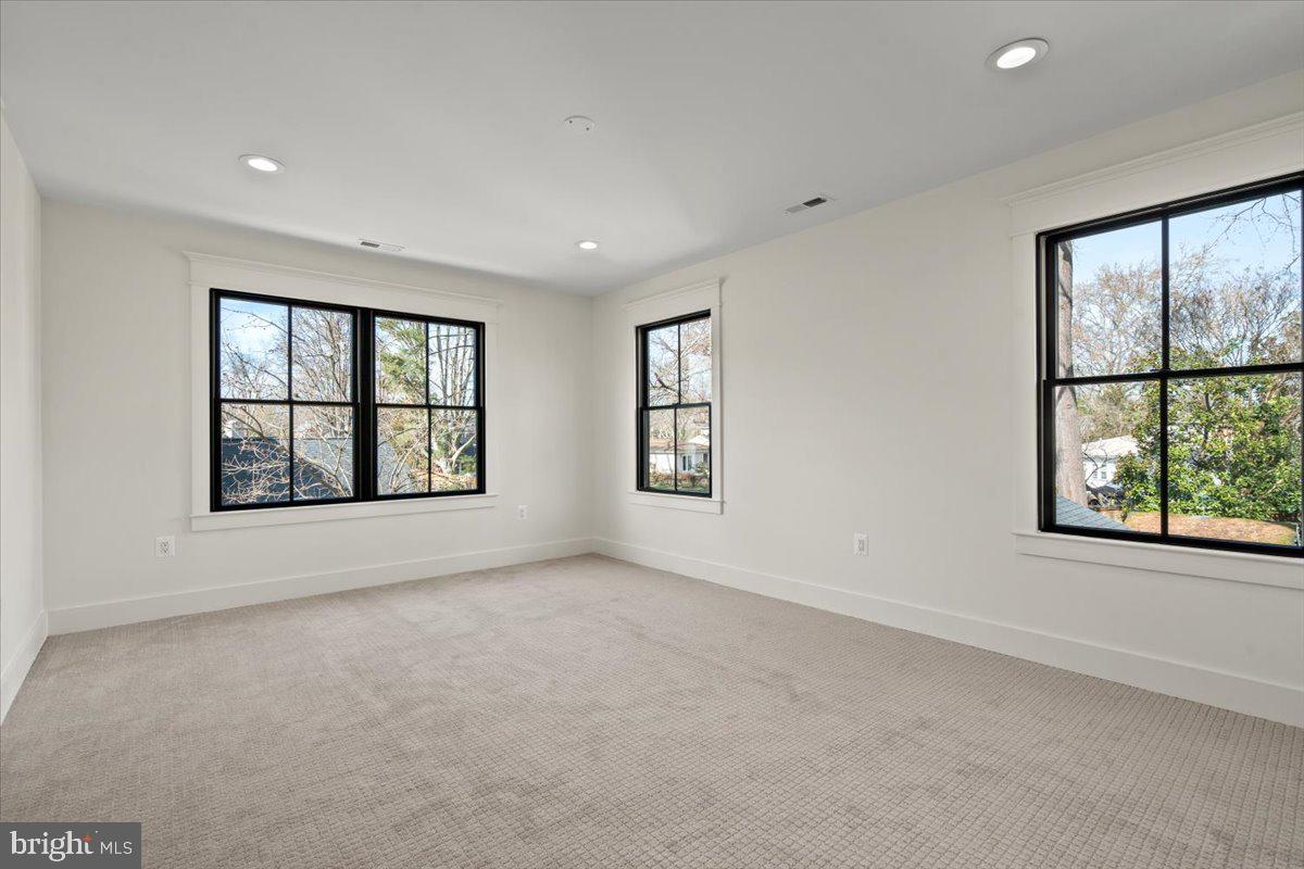 HOLLIN HALL VILLAGE - Residential