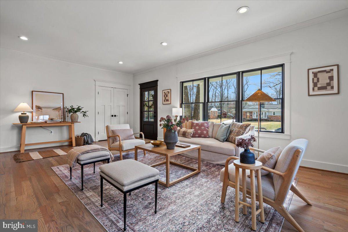 HOLLIN HALL VILLAGE - Residential