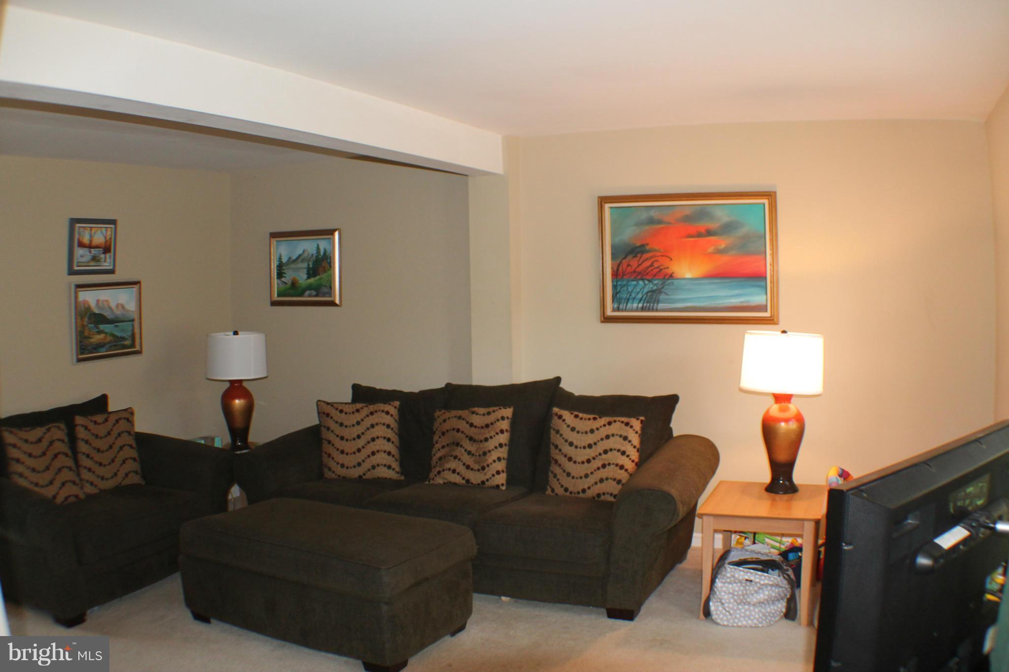 CENTRE RIDGE - Residential