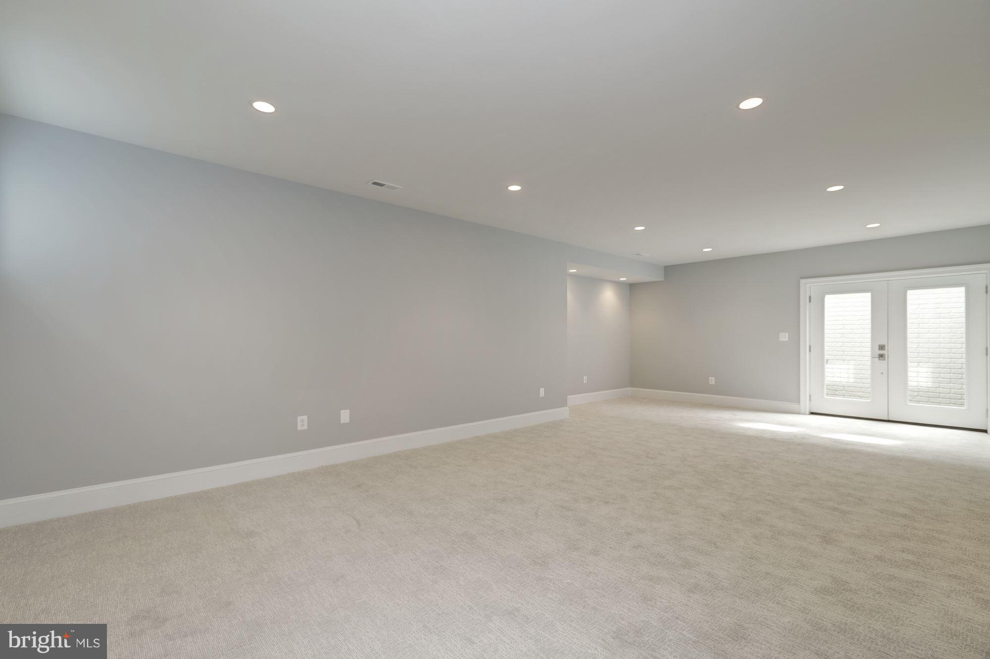 HIGHVIEW PARK - Residential