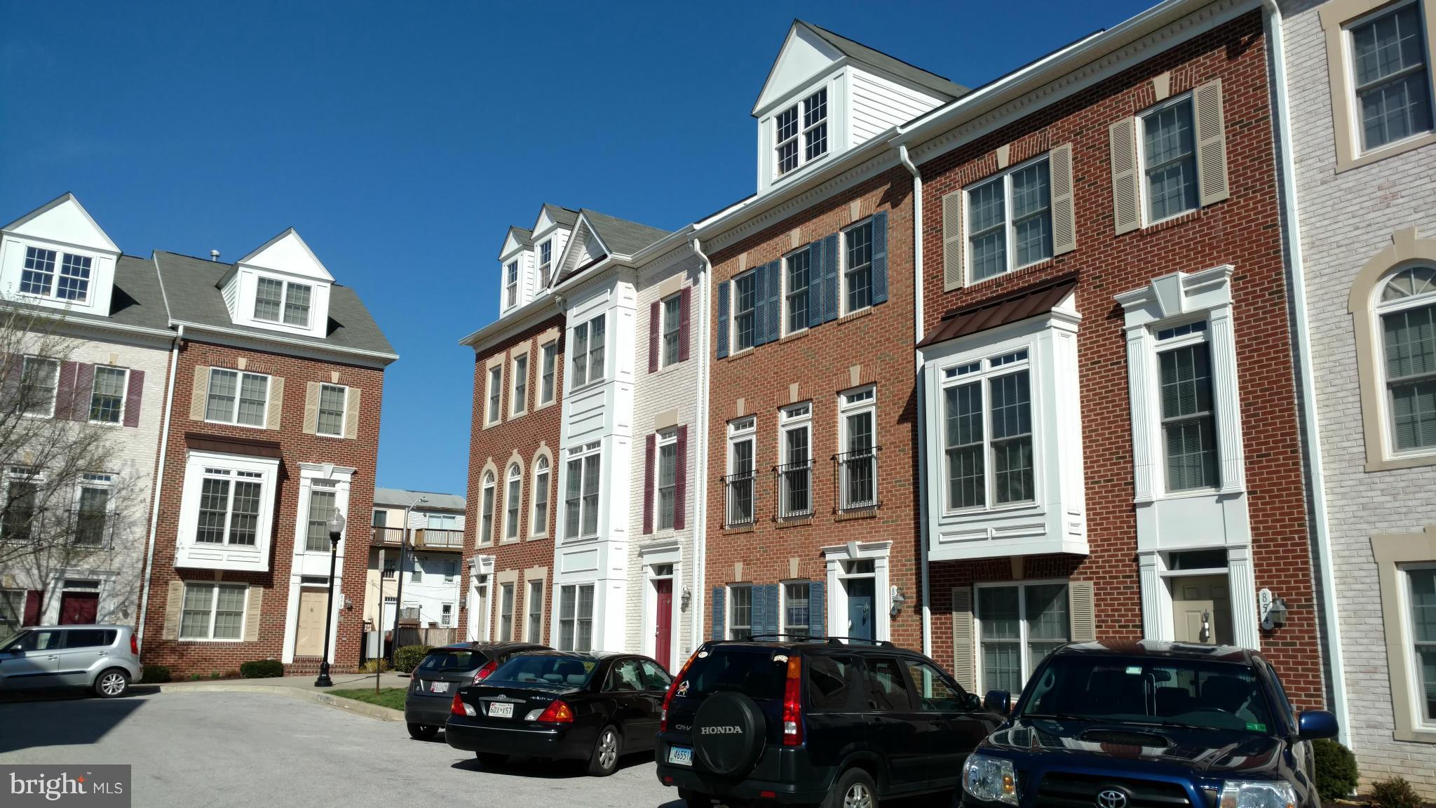 CAMDEN CROSSING - Residential Lease