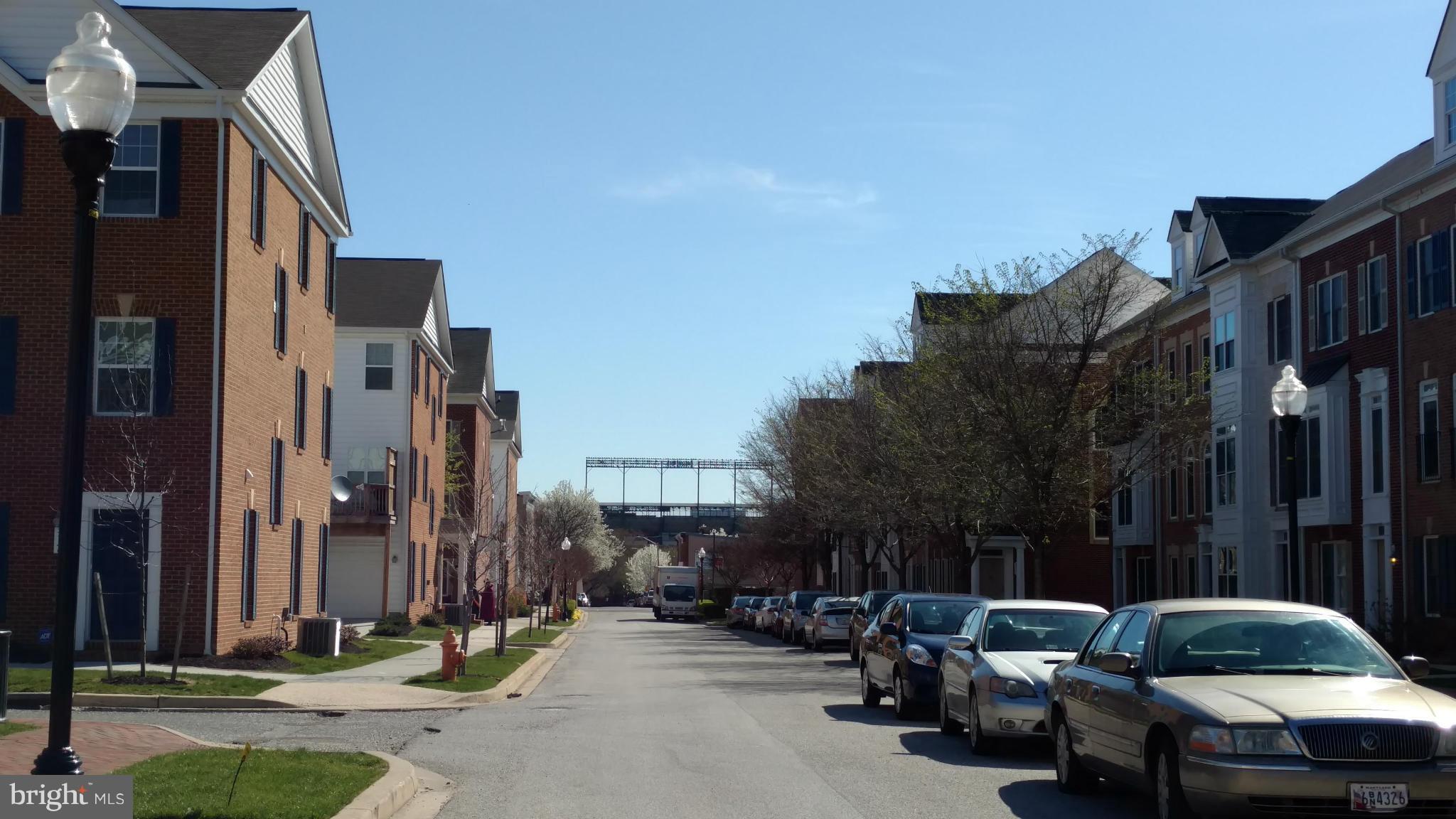 CAMDEN CROSSING - Residential Lease