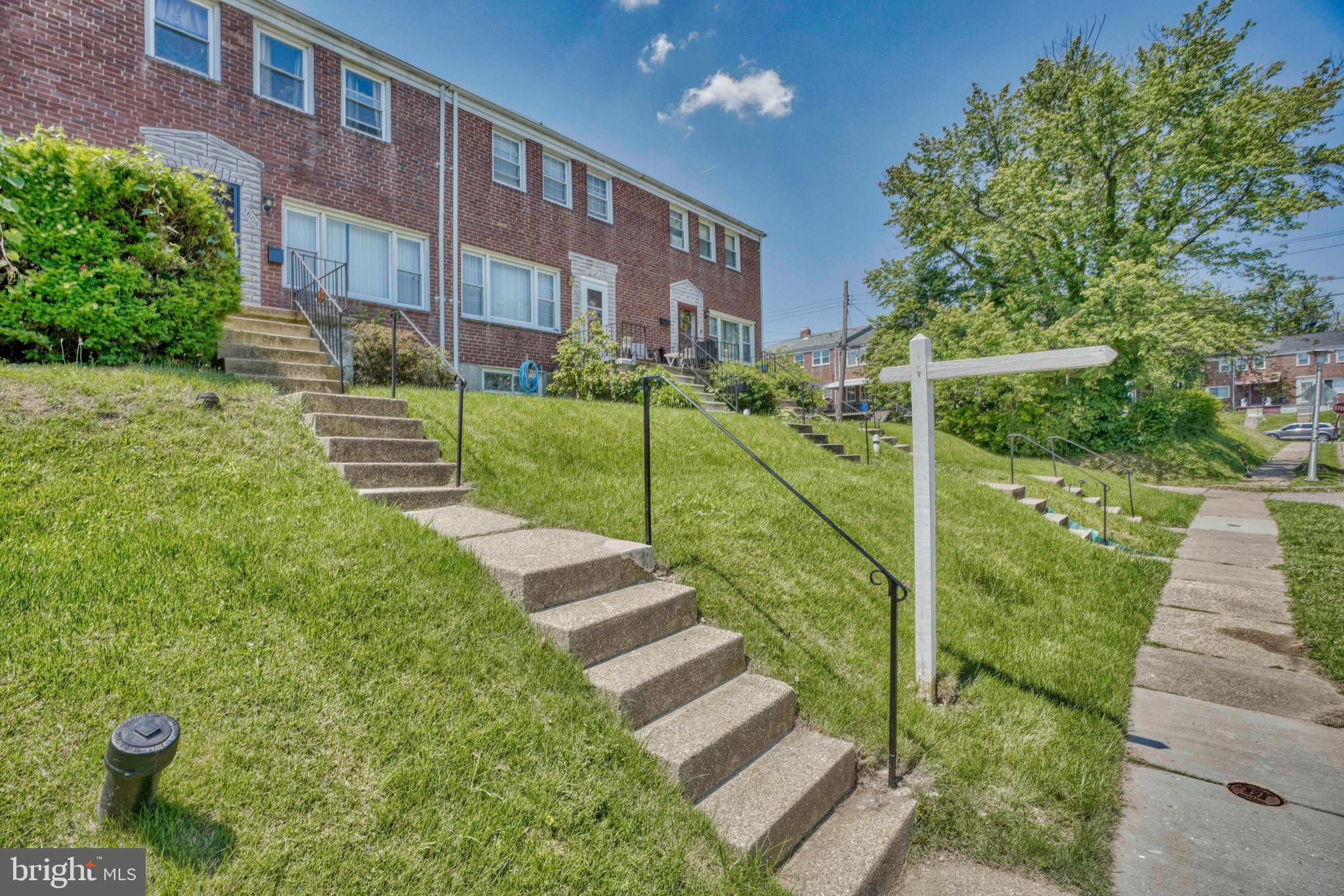 RAMBLEWOOD - Residential