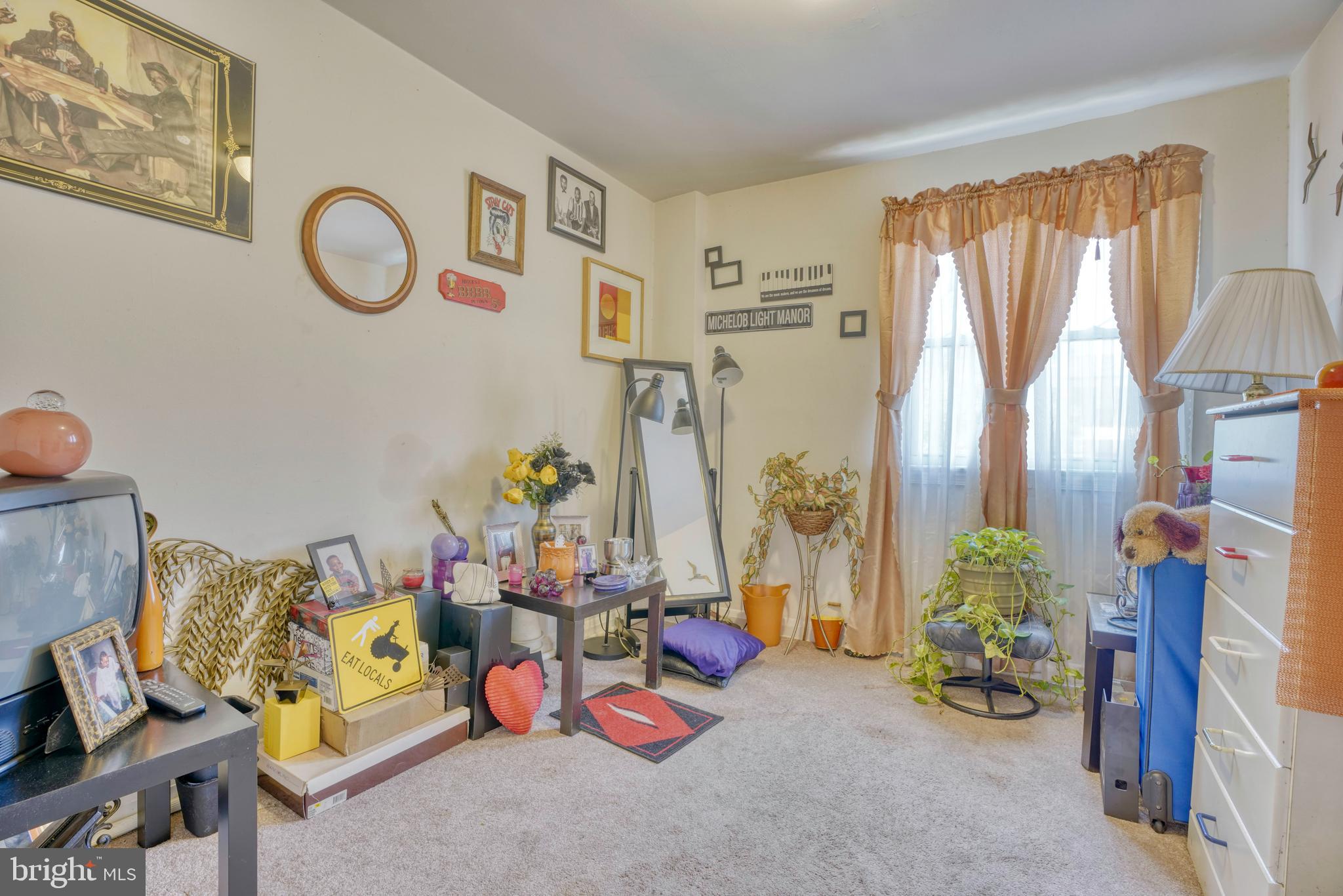 RAMBLEWOOD - Residential