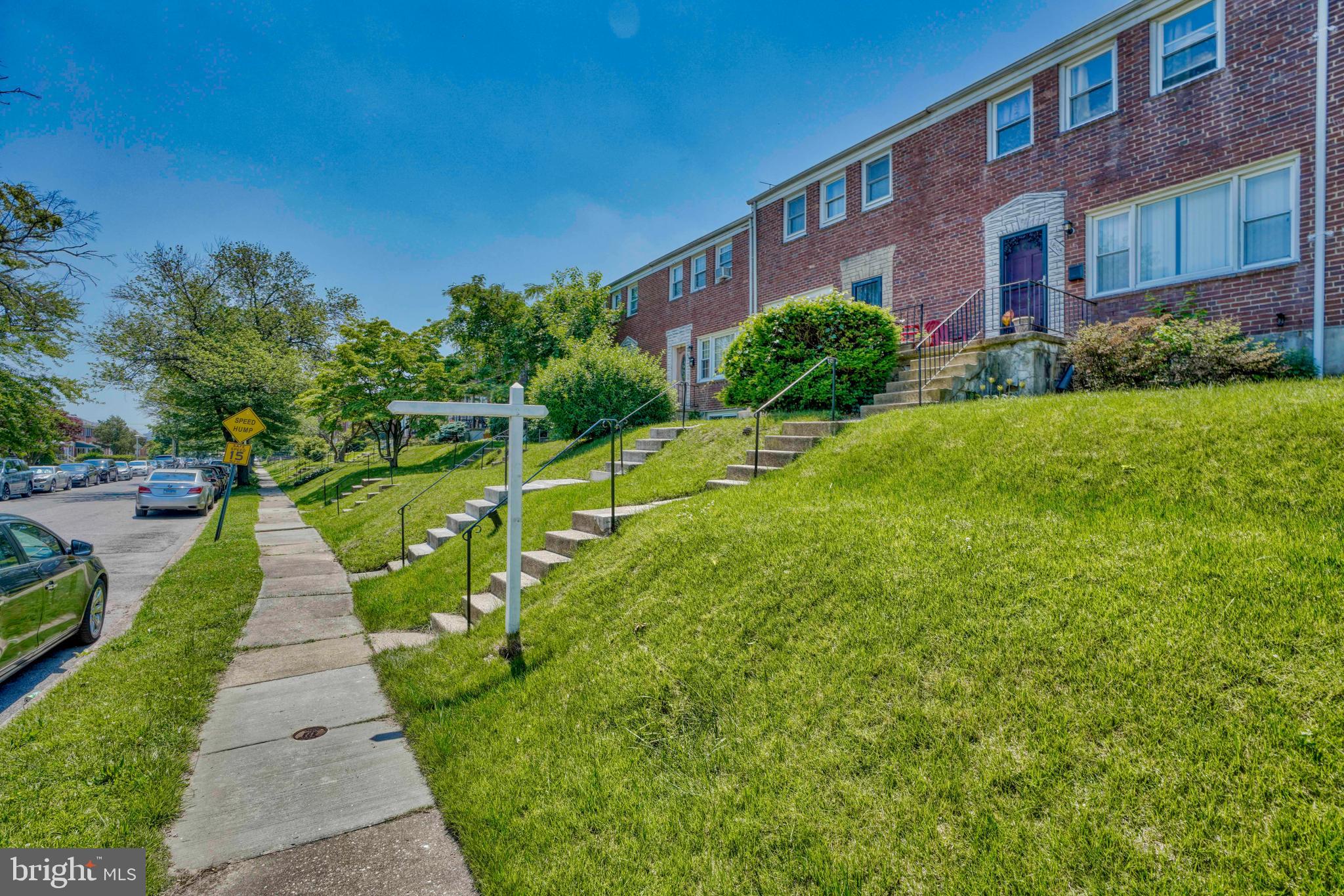 RAMBLEWOOD - Residential