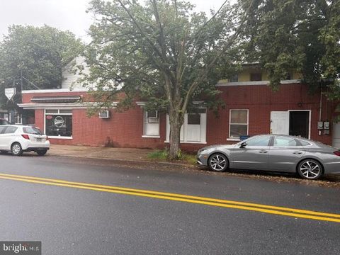 Photo of 701 - 703 N Queen Street, LANCASTER, PA 17603 (MLS # PALA2072126)