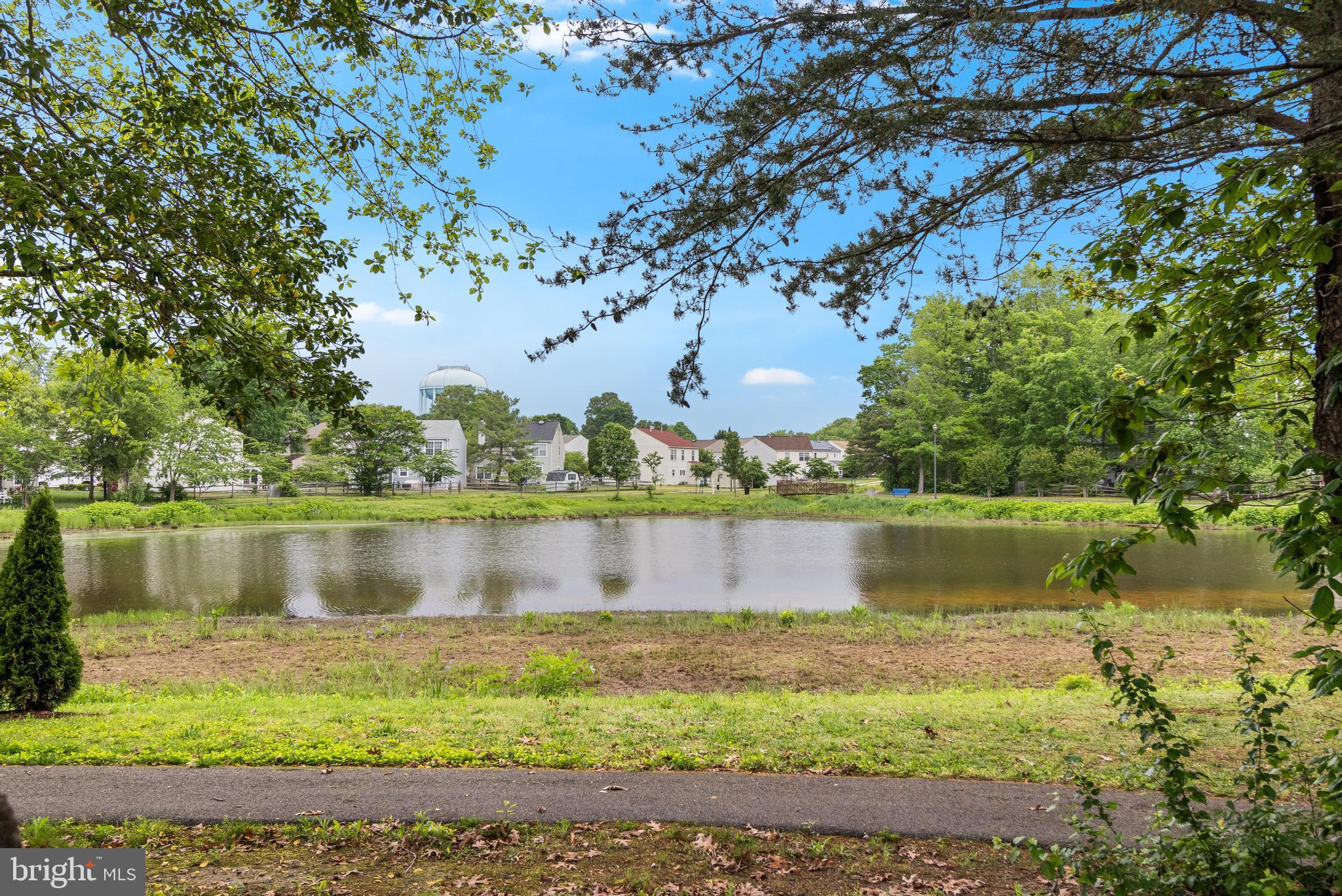 DORCHESTER - ST. CHARLES - Residential Lease