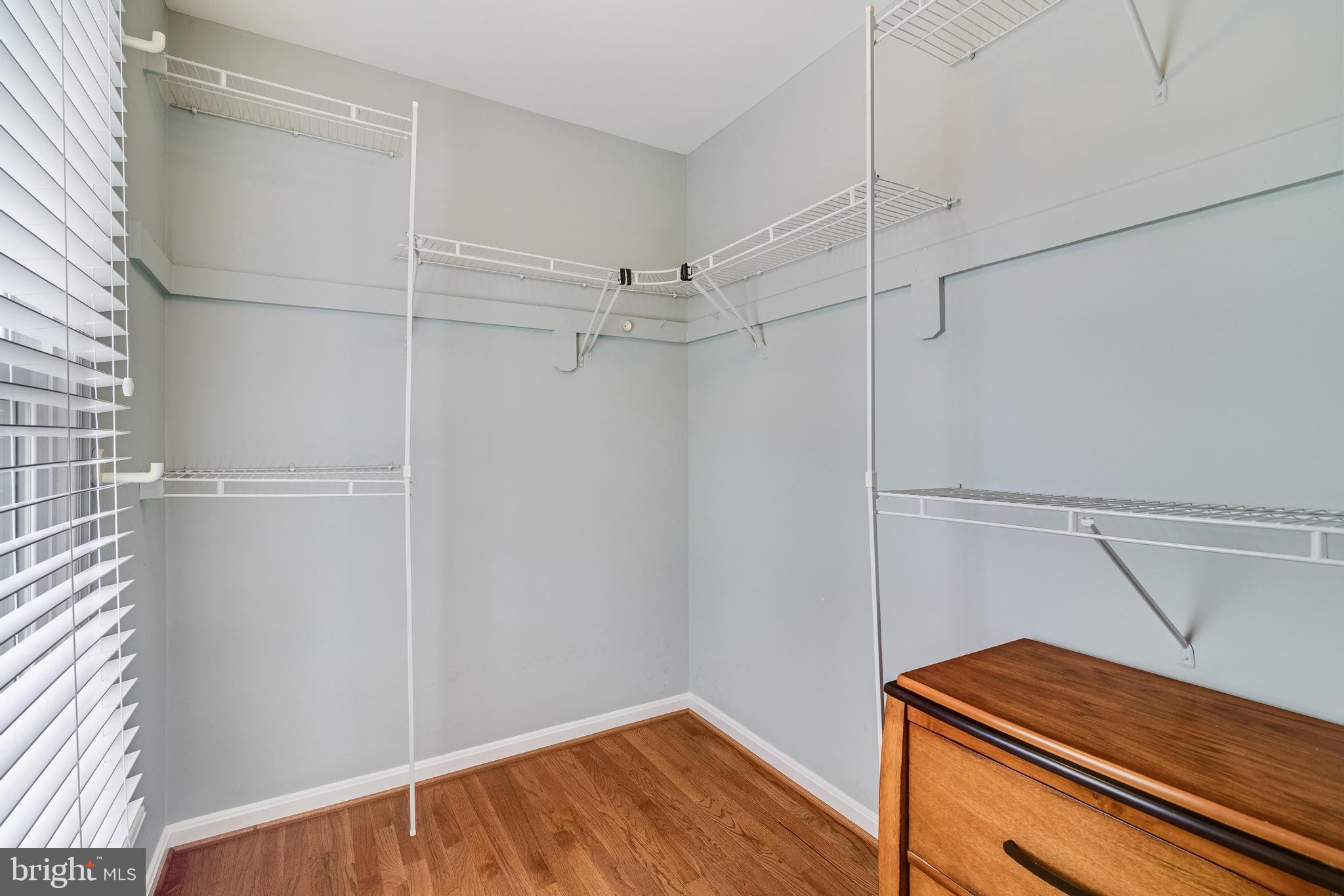 DORCHESTER - ST. CHARLES - Residential Lease