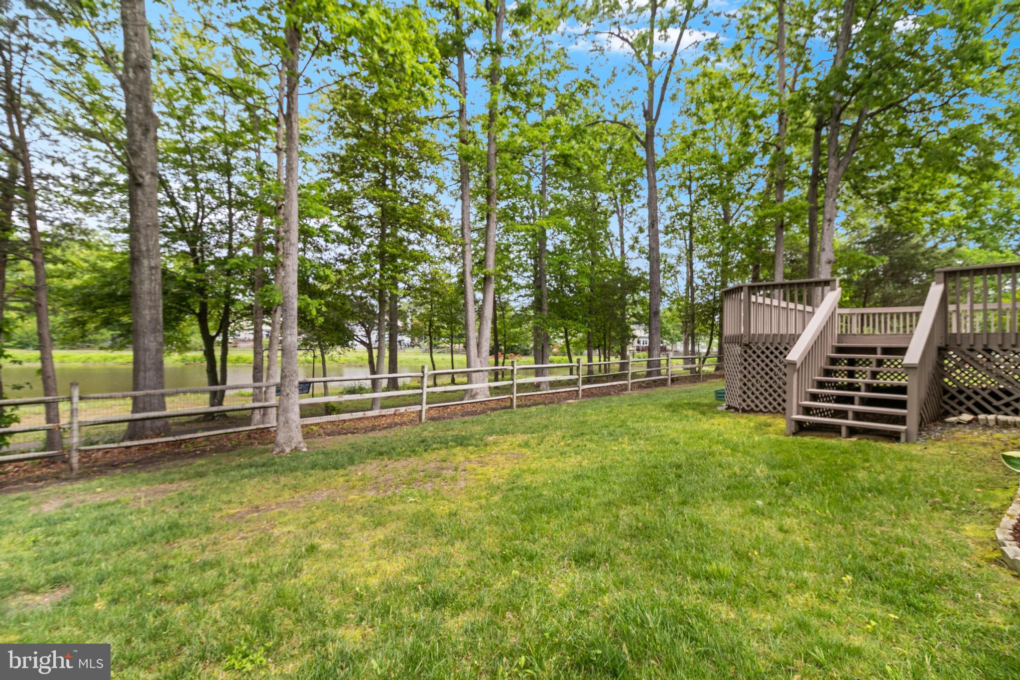 DORCHESTER - ST. CHARLES - Residential Lease