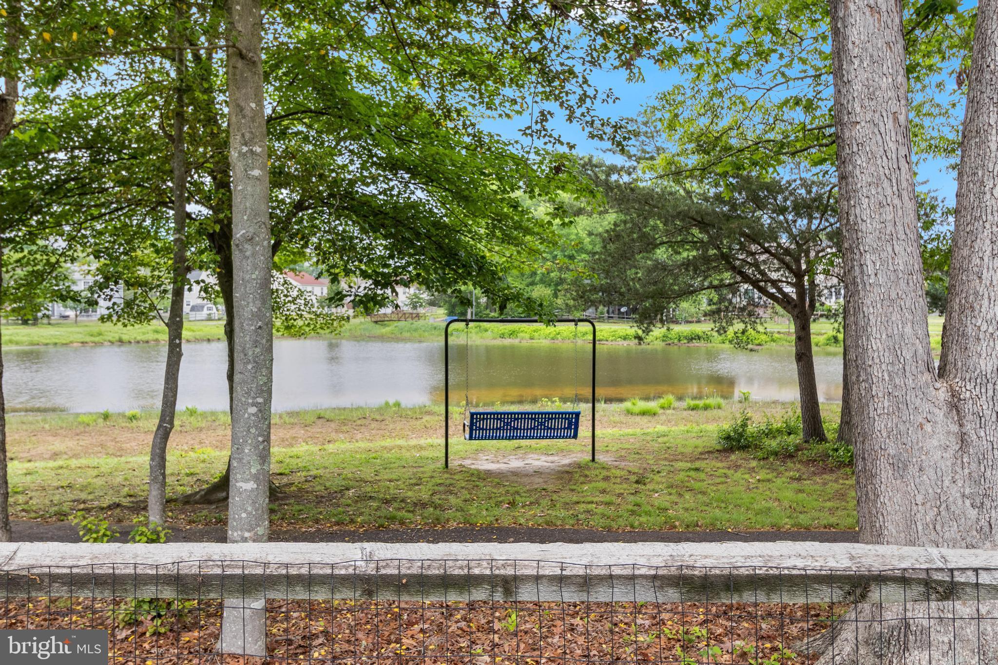 DORCHESTER - ST. CHARLES - Residential Lease