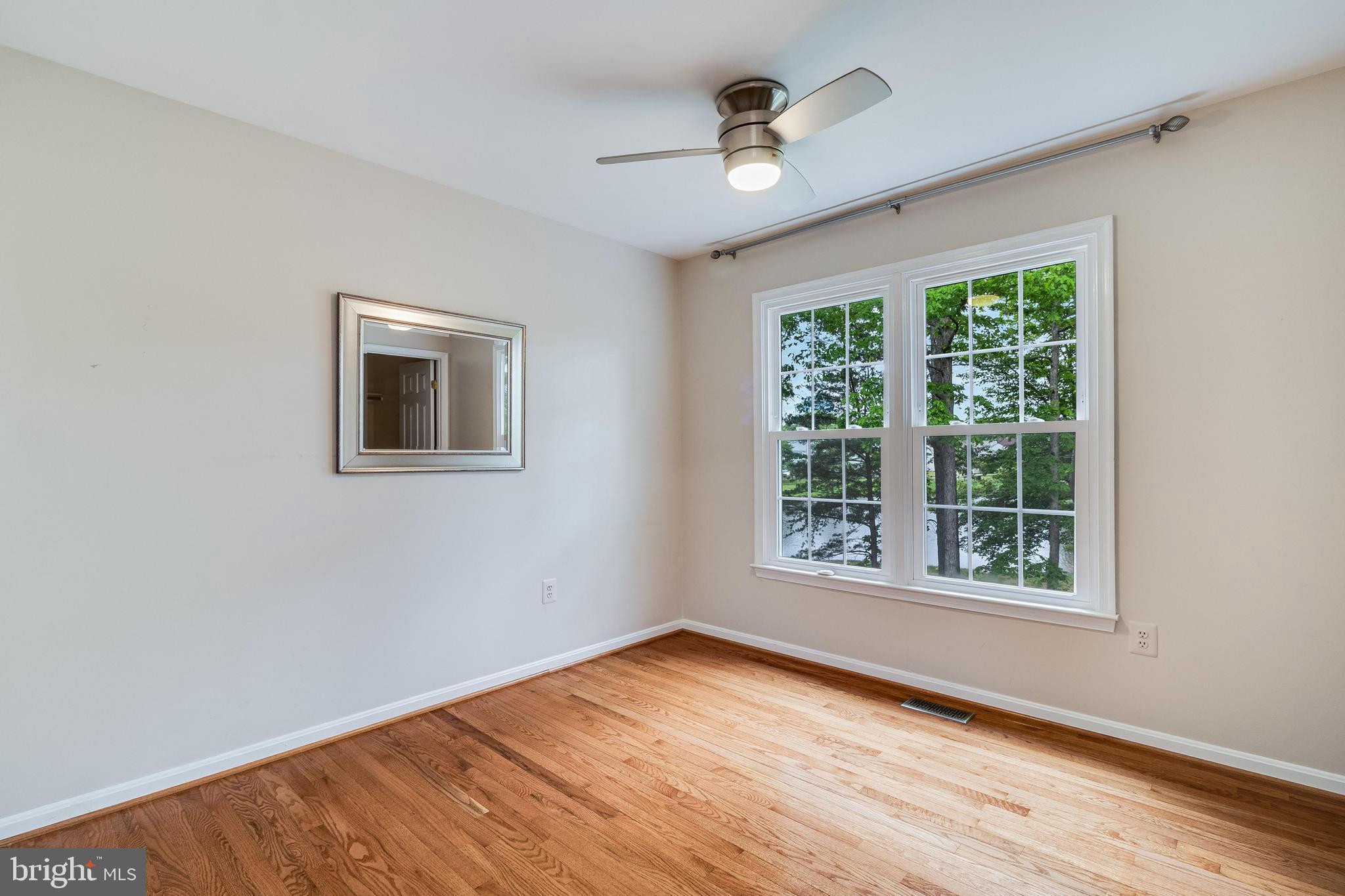 DORCHESTER - ST. CHARLES - Residential Lease