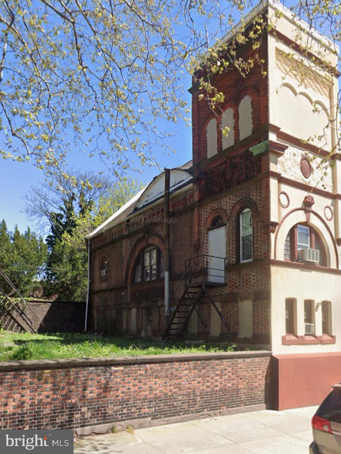 1545 W JEFFERSON STREET