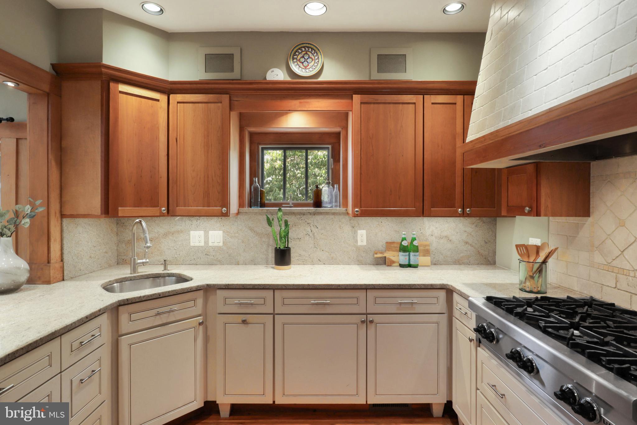 CHERRYDALE - Residential