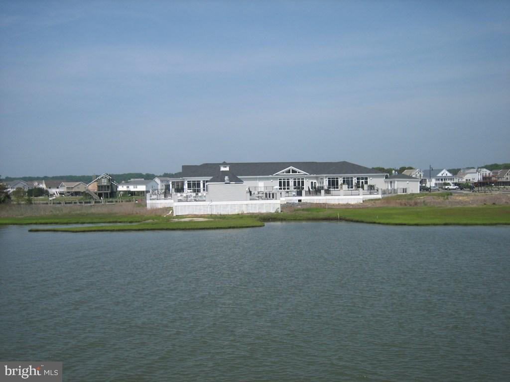2086 CUTLASS COURT
