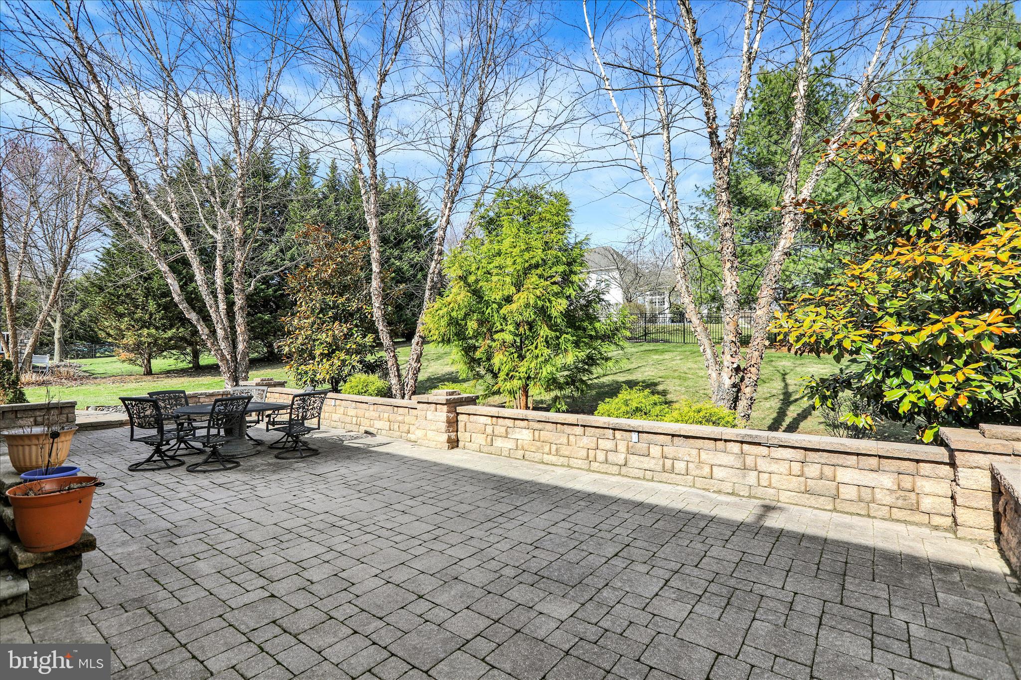 BROOKFIELD MANOR - Residential