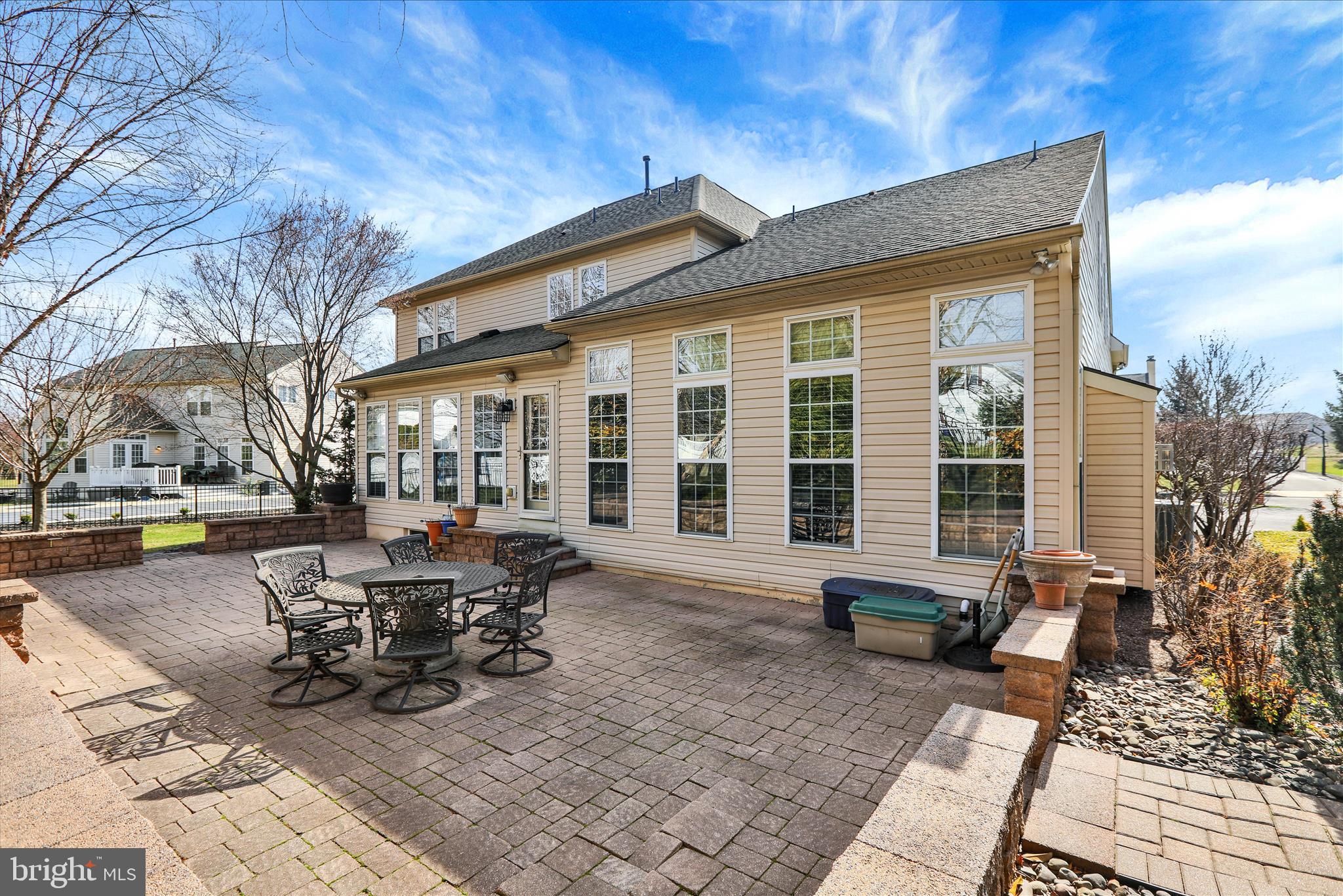 BROOKFIELD MANOR - Residential