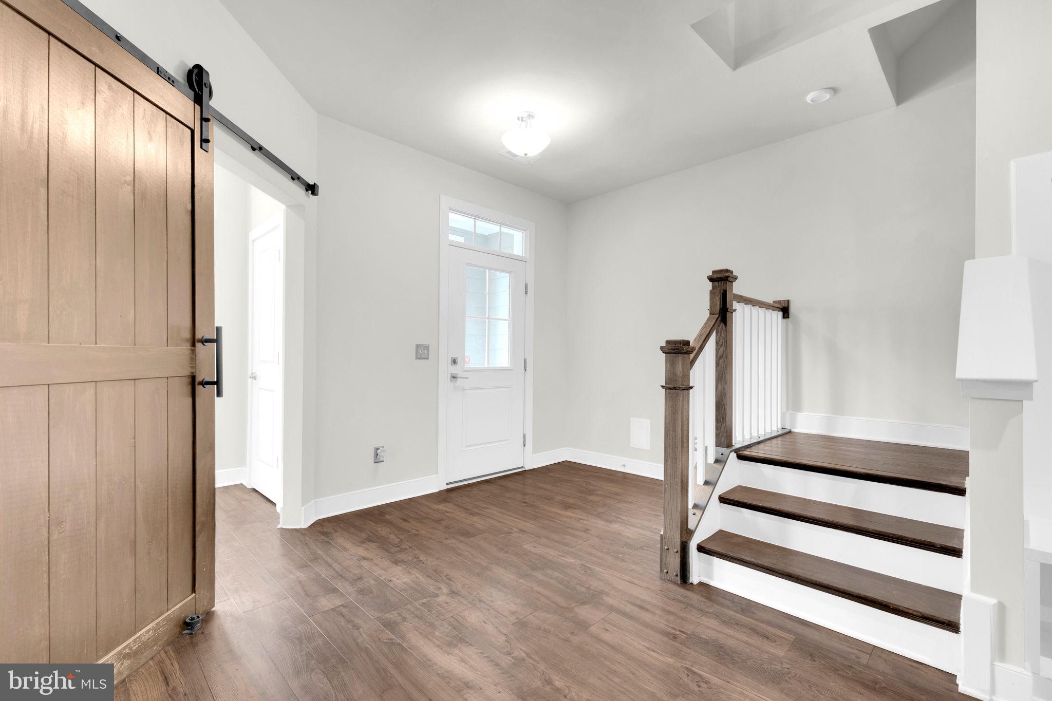 1552 MEADOWLARK GLEN ROAD