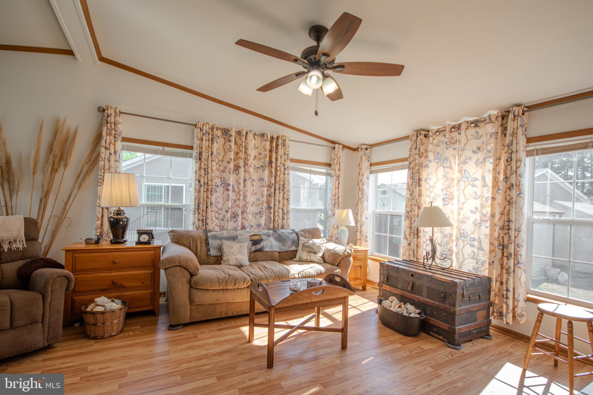 HEBRON WOODS - Residential