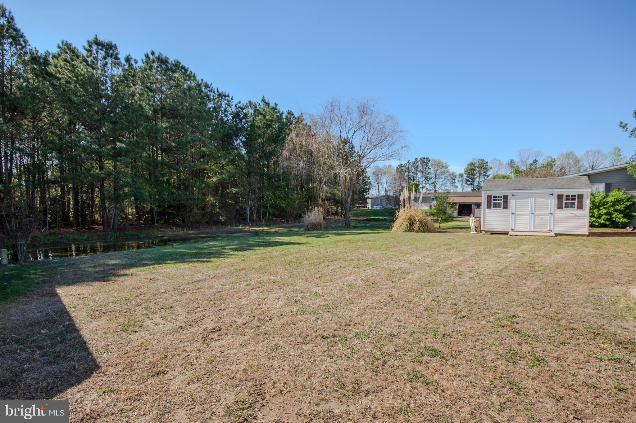 HEBRON WOODS - Residential