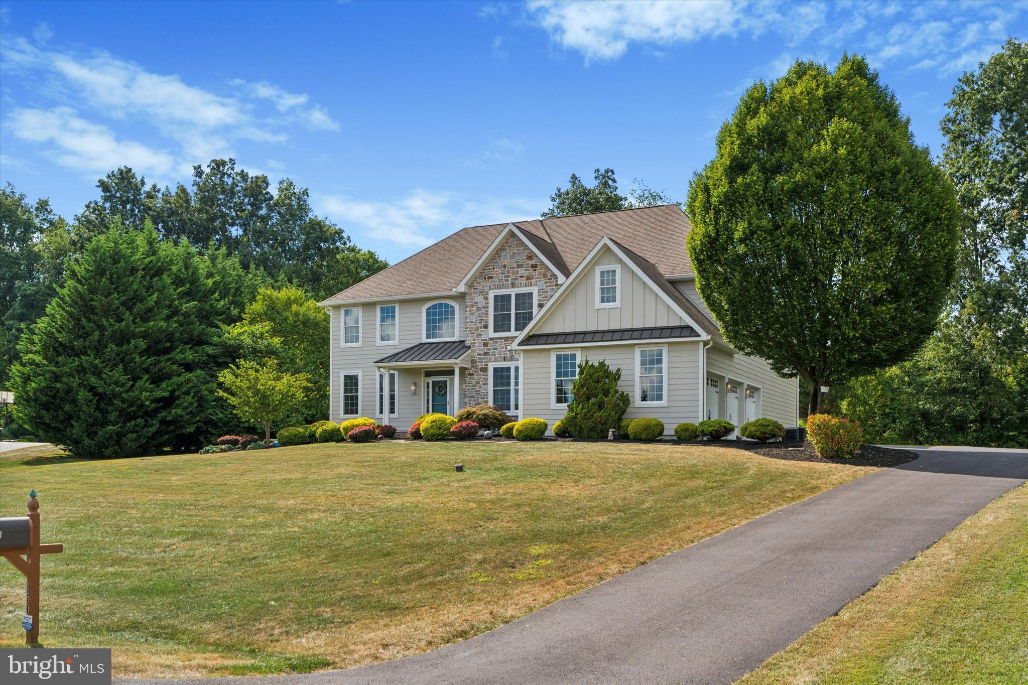 150 HORSESHOE LANE