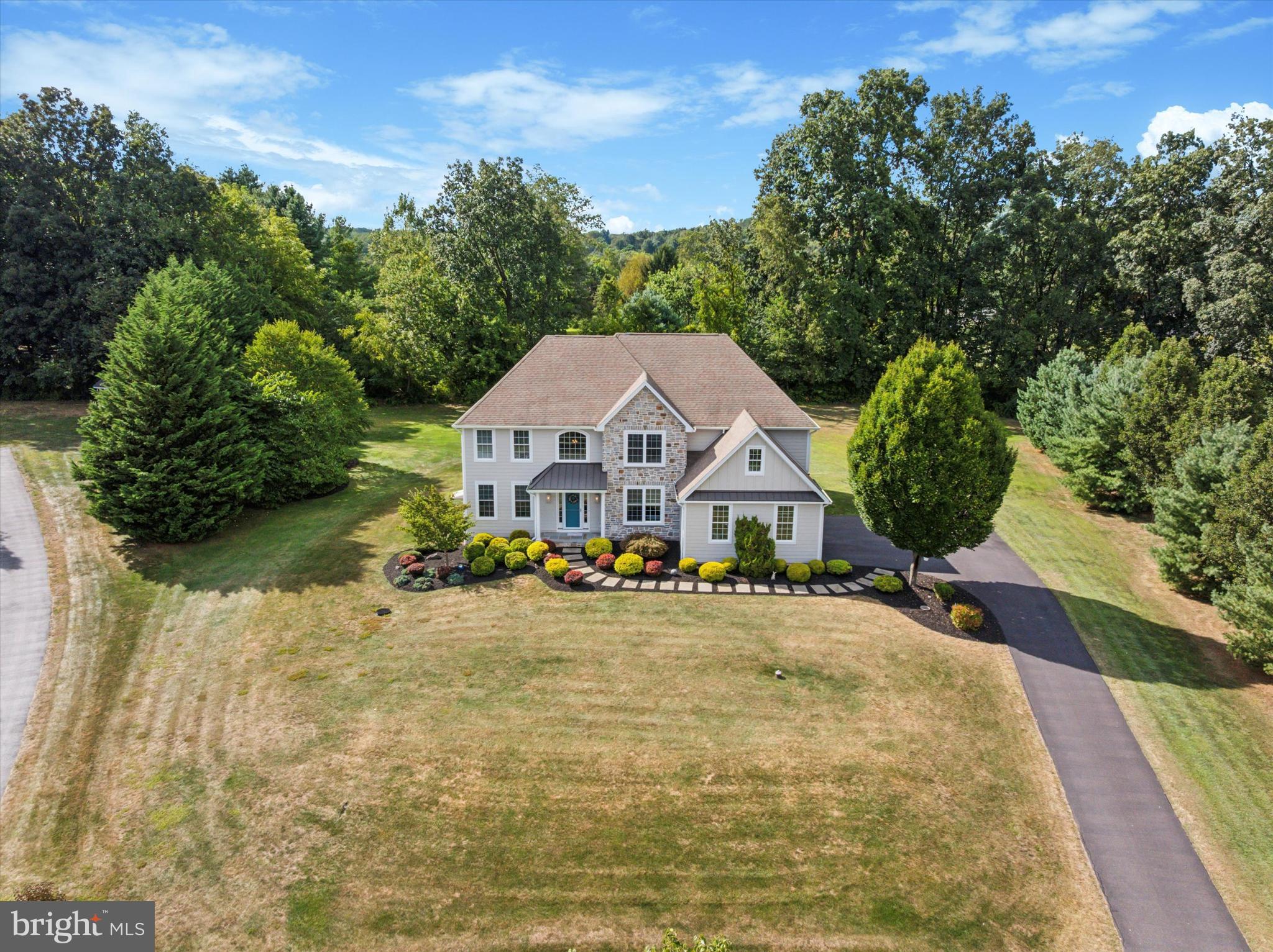150 HORSESHOE LANE