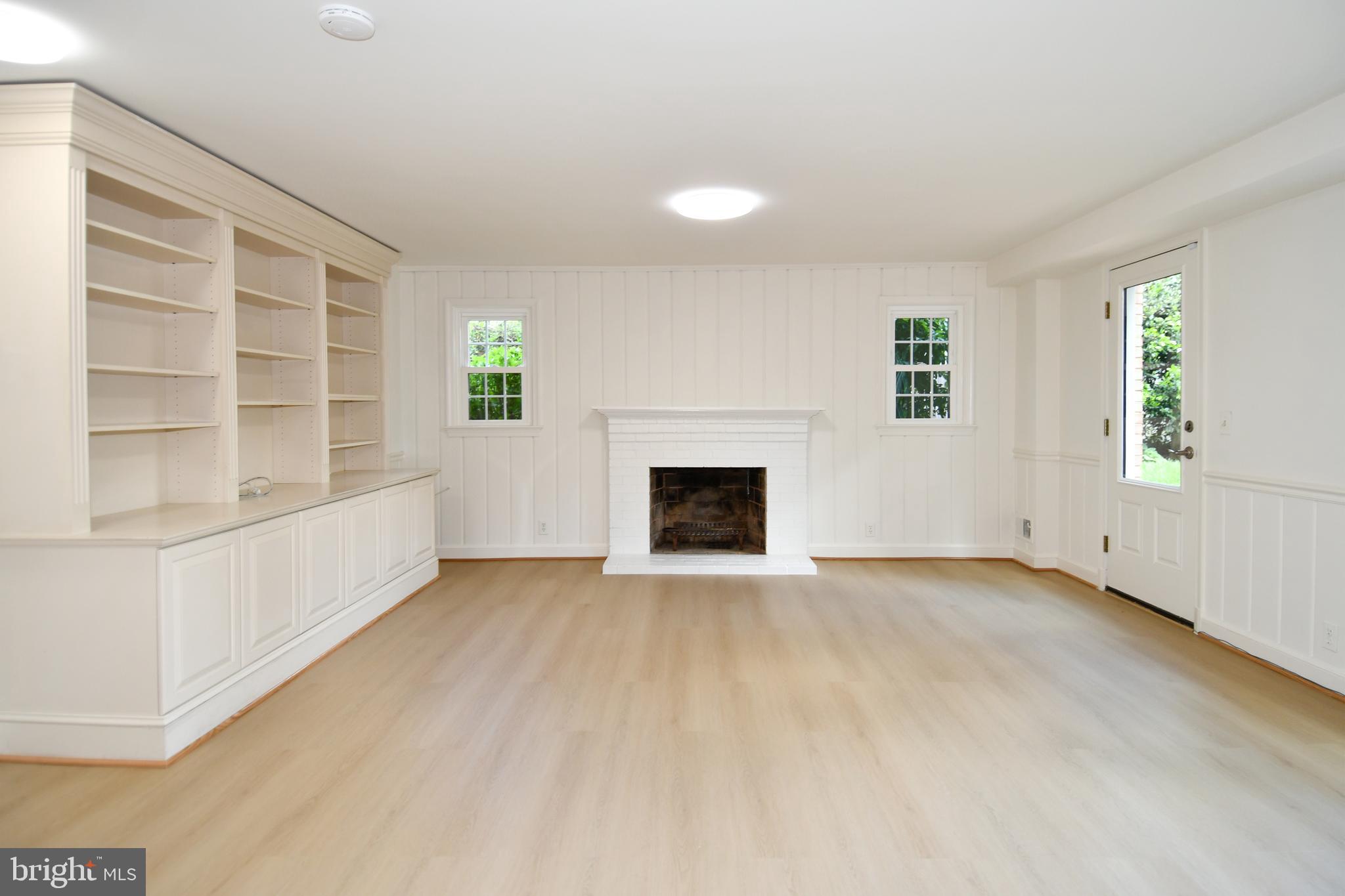 KENWOOD PARK - Residential