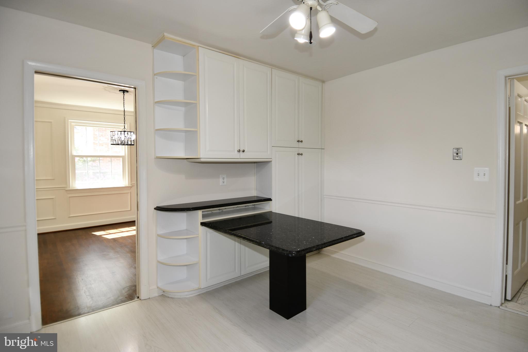 KENWOOD PARK - Residential