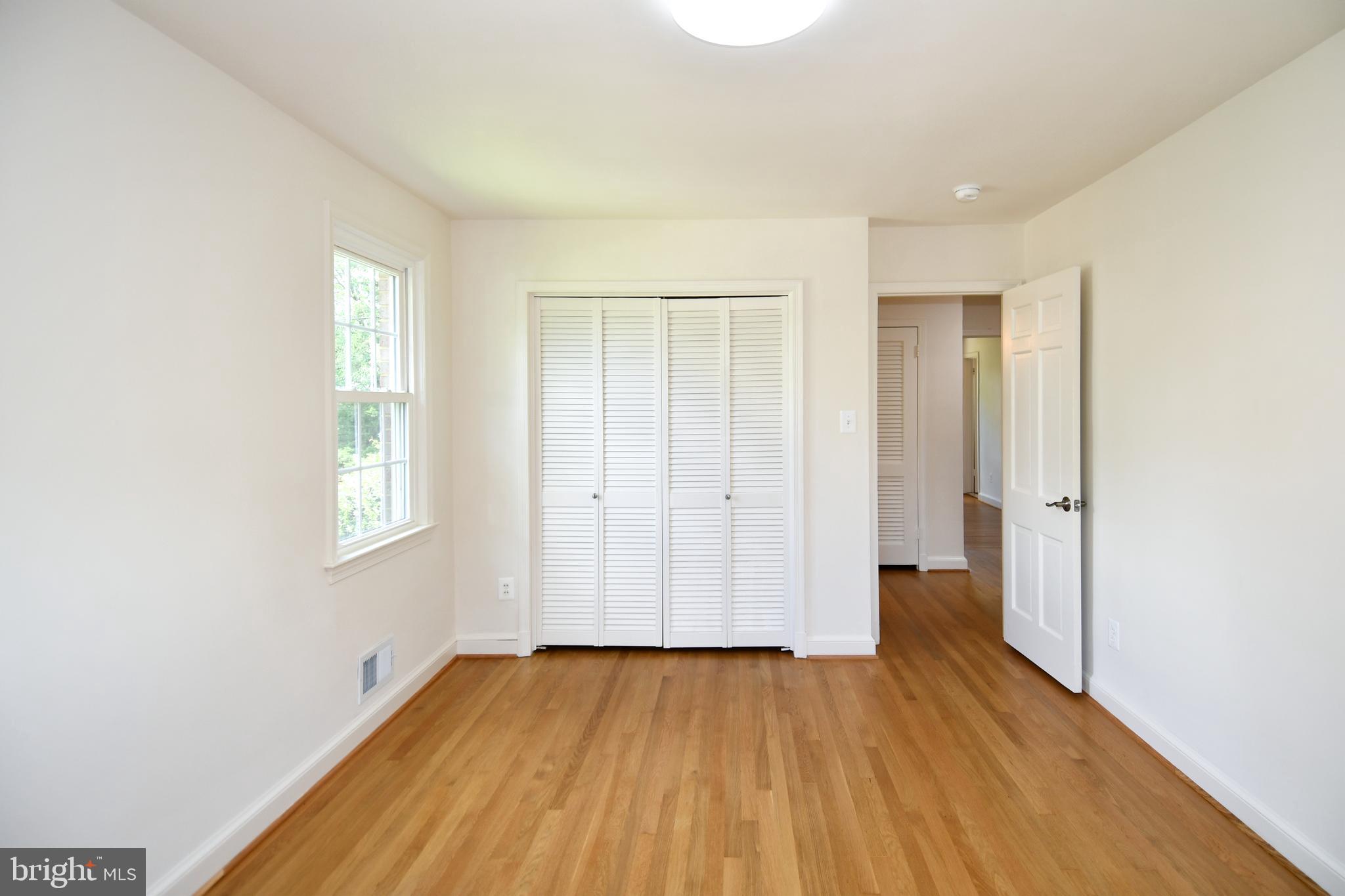 KENWOOD PARK - Residential