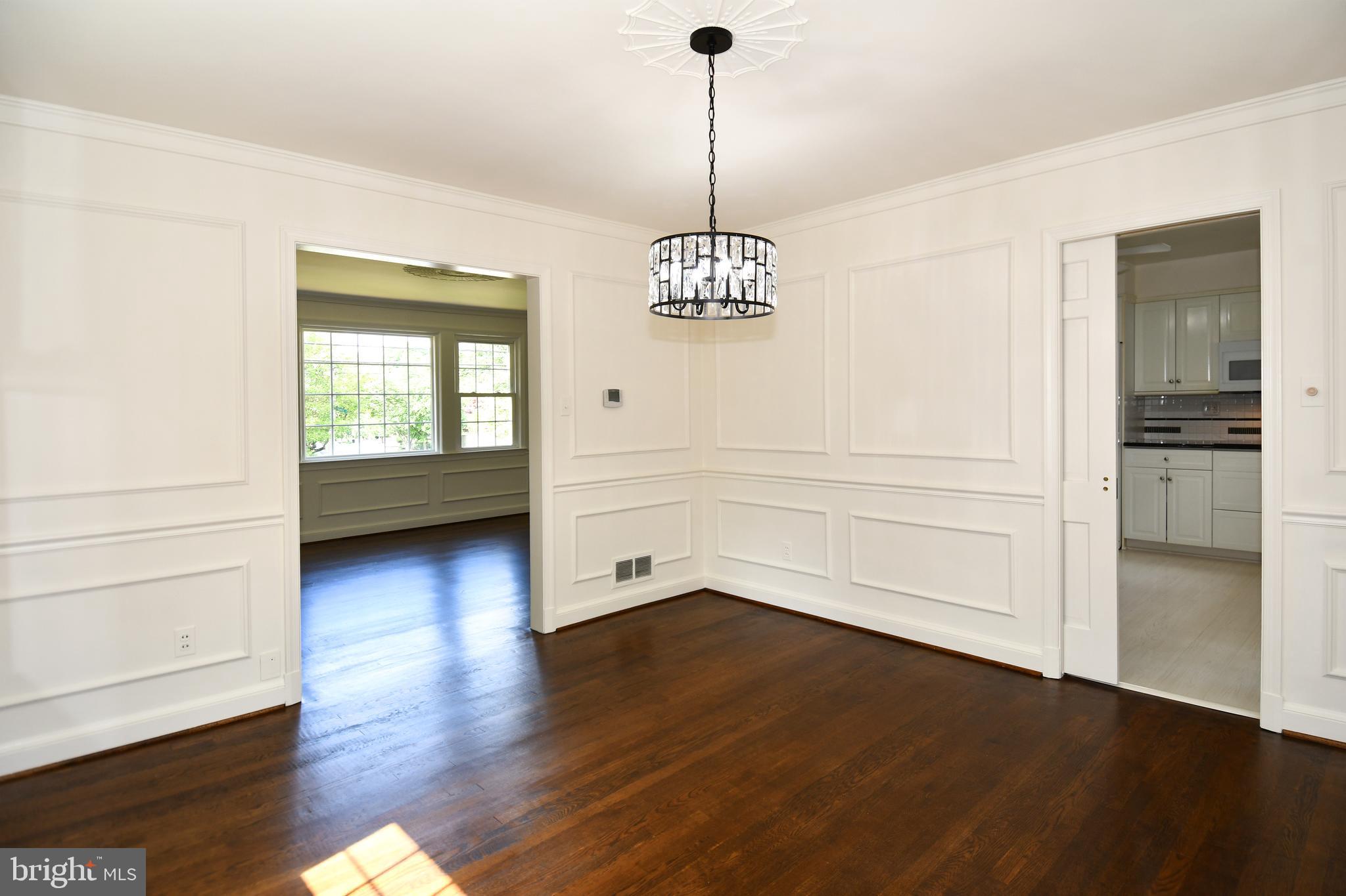 KENWOOD PARK - Residential