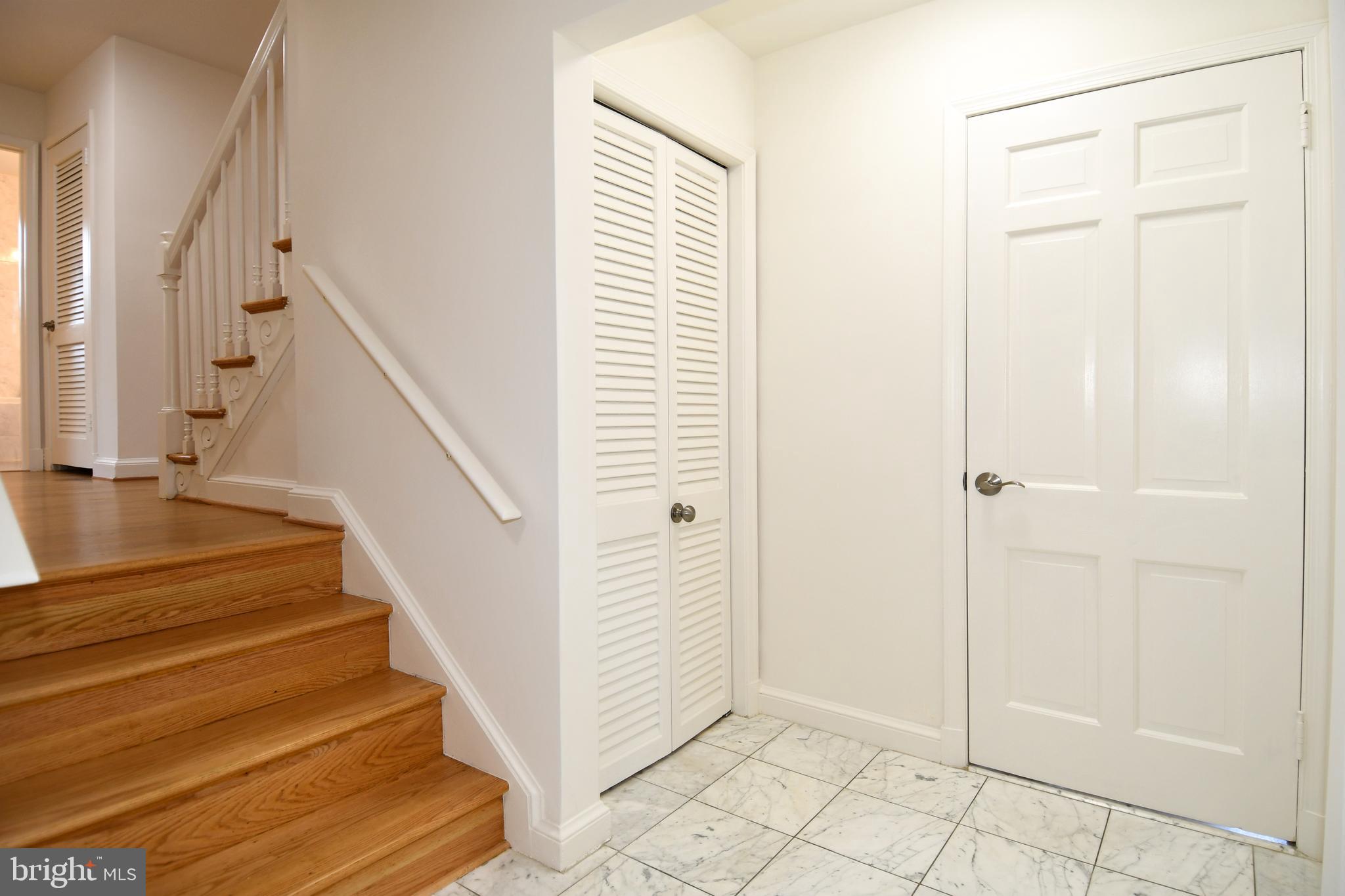 KENWOOD PARK - Residential