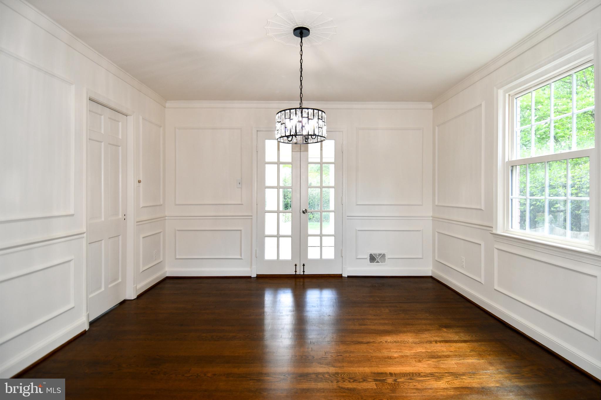 KENWOOD PARK - Residential