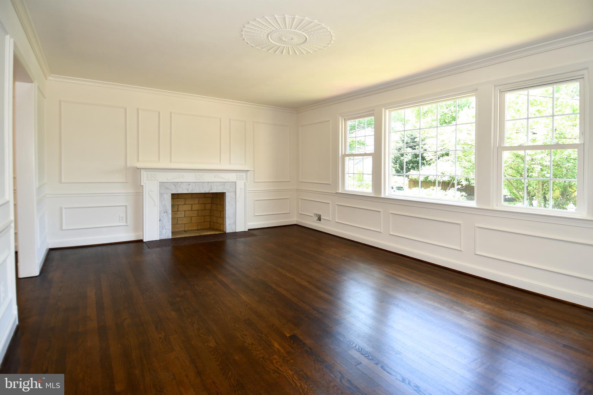 KENWOOD PARK - Residential