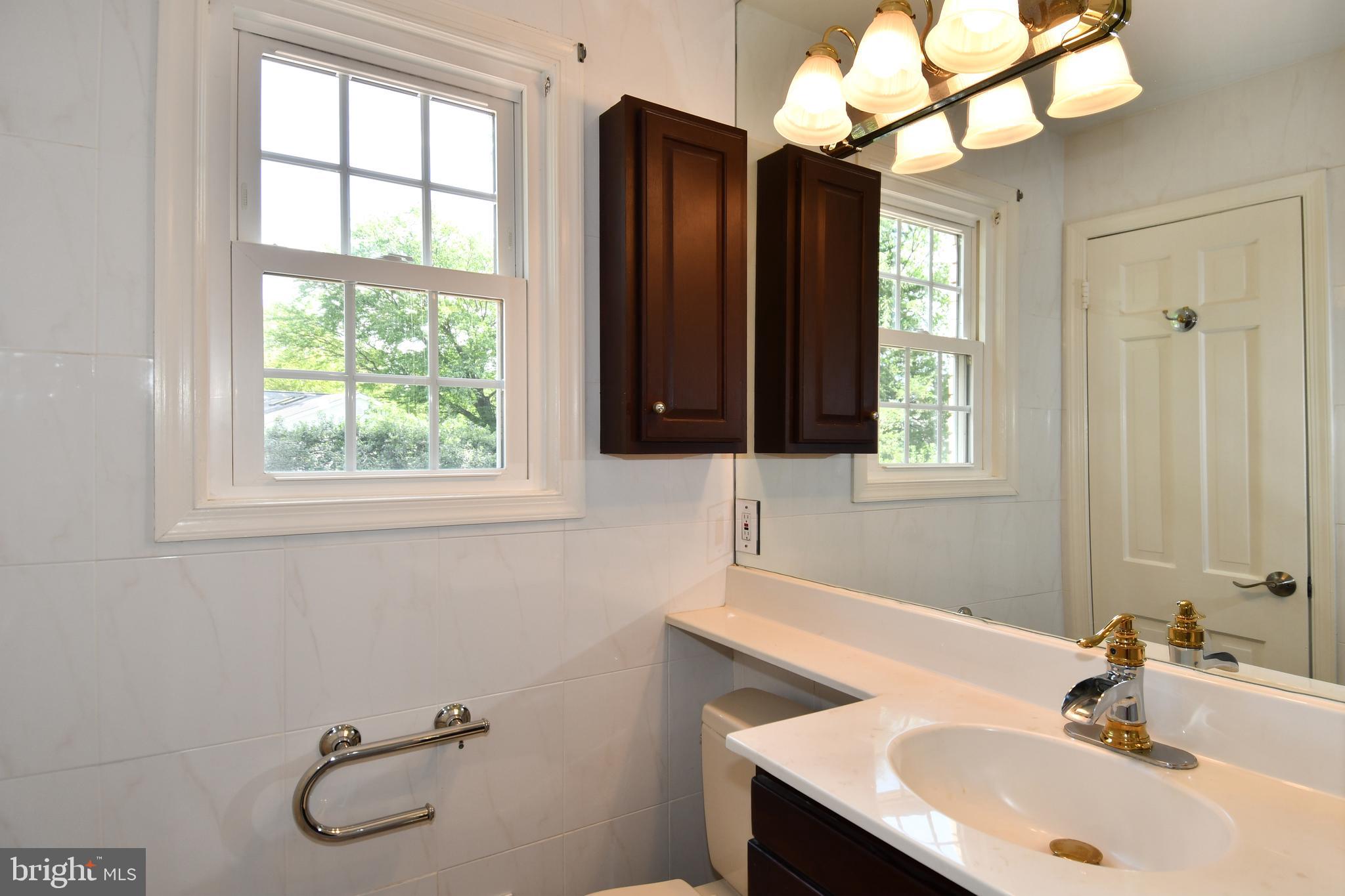 KENWOOD PARK - Residential