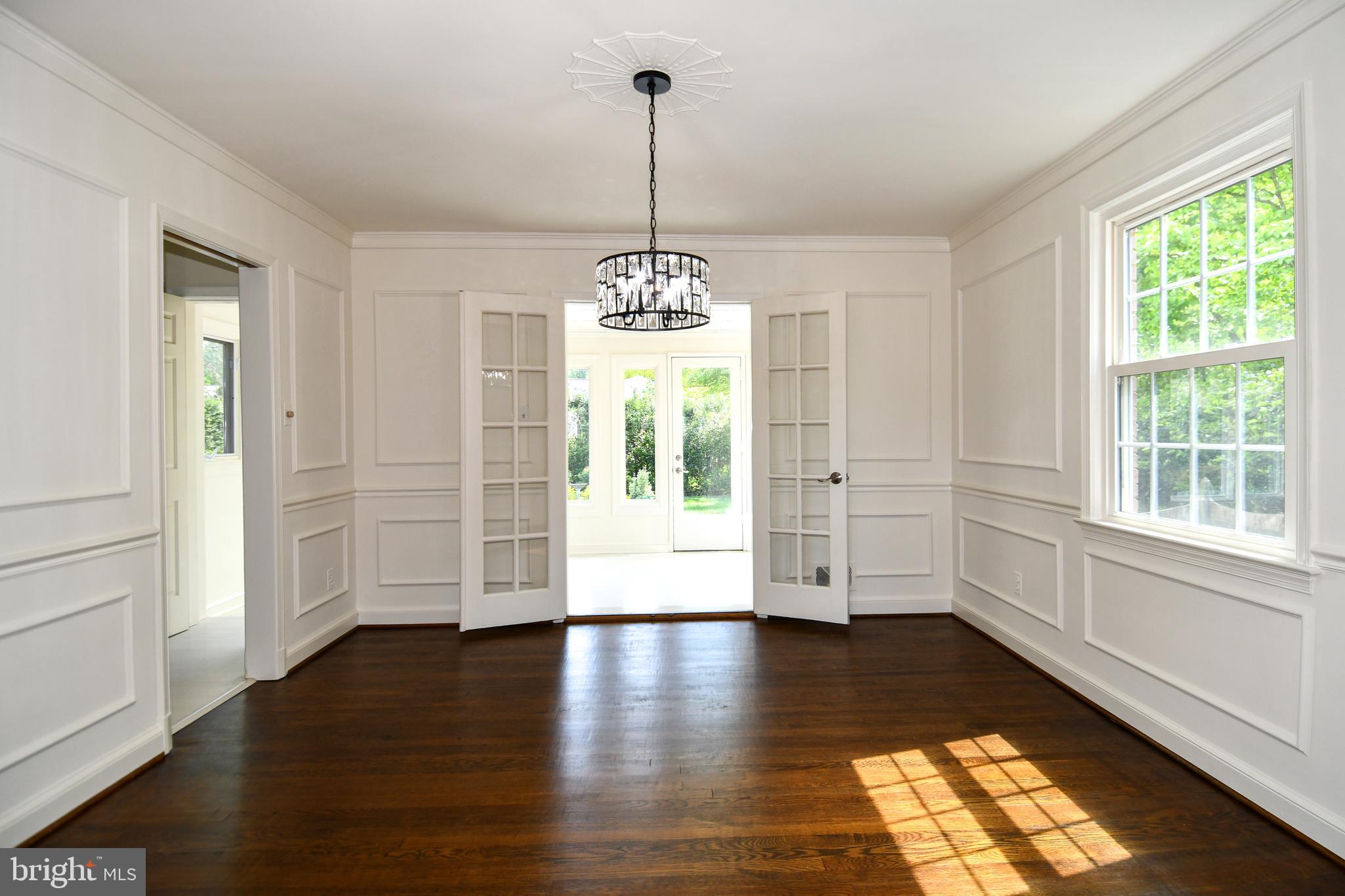 KENWOOD PARK - Residential