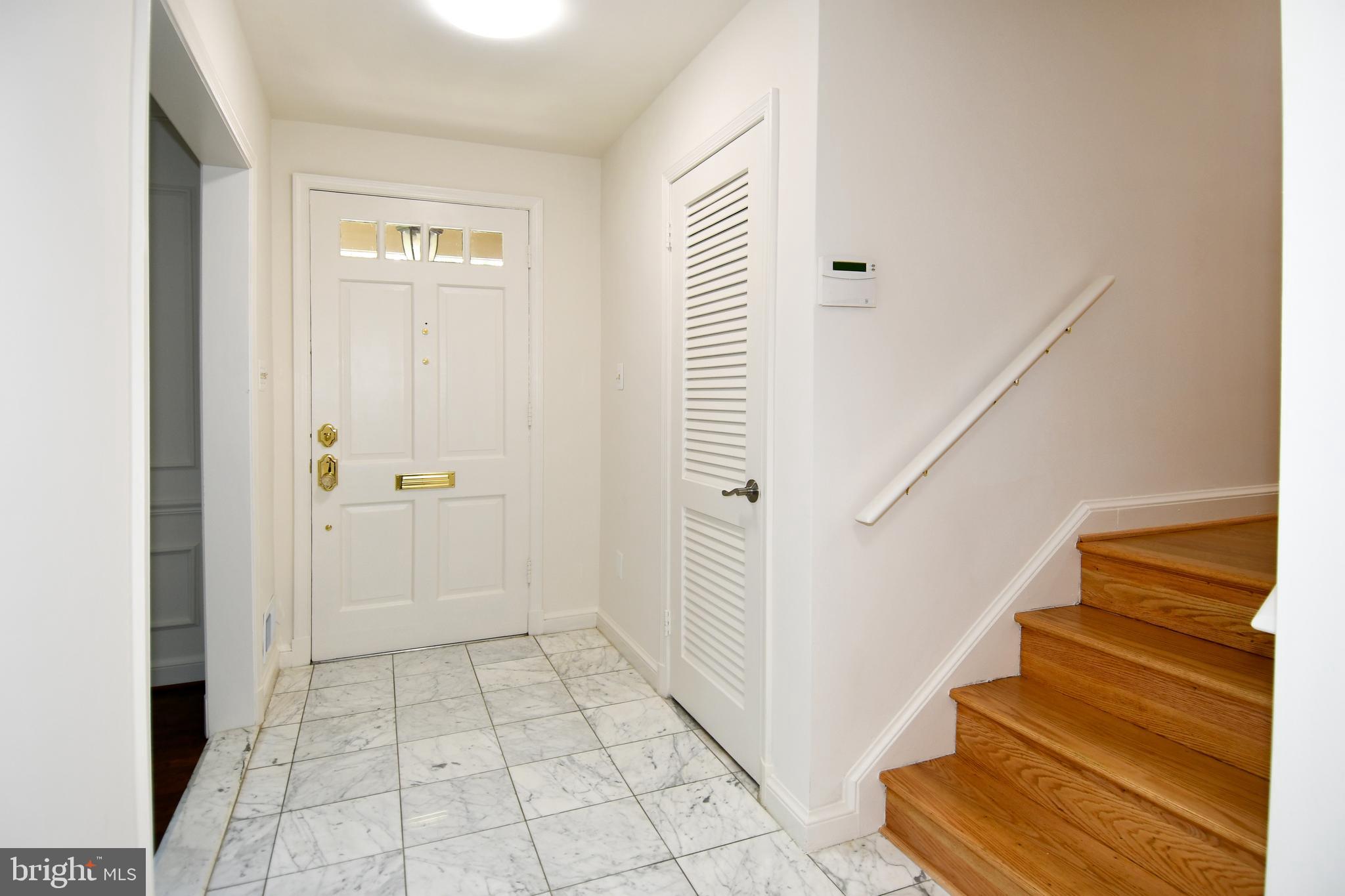 KENWOOD PARK - Residential