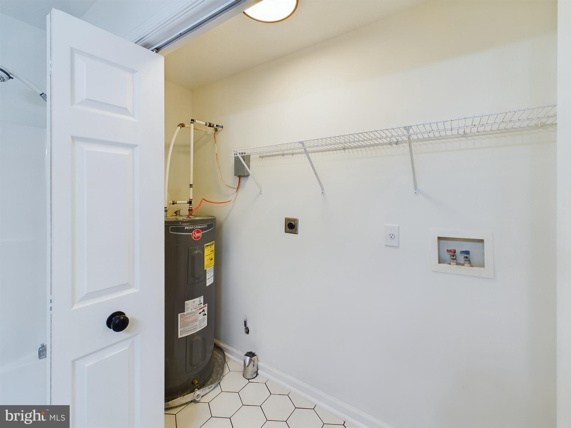 TABLER STATION MANOR - Residential