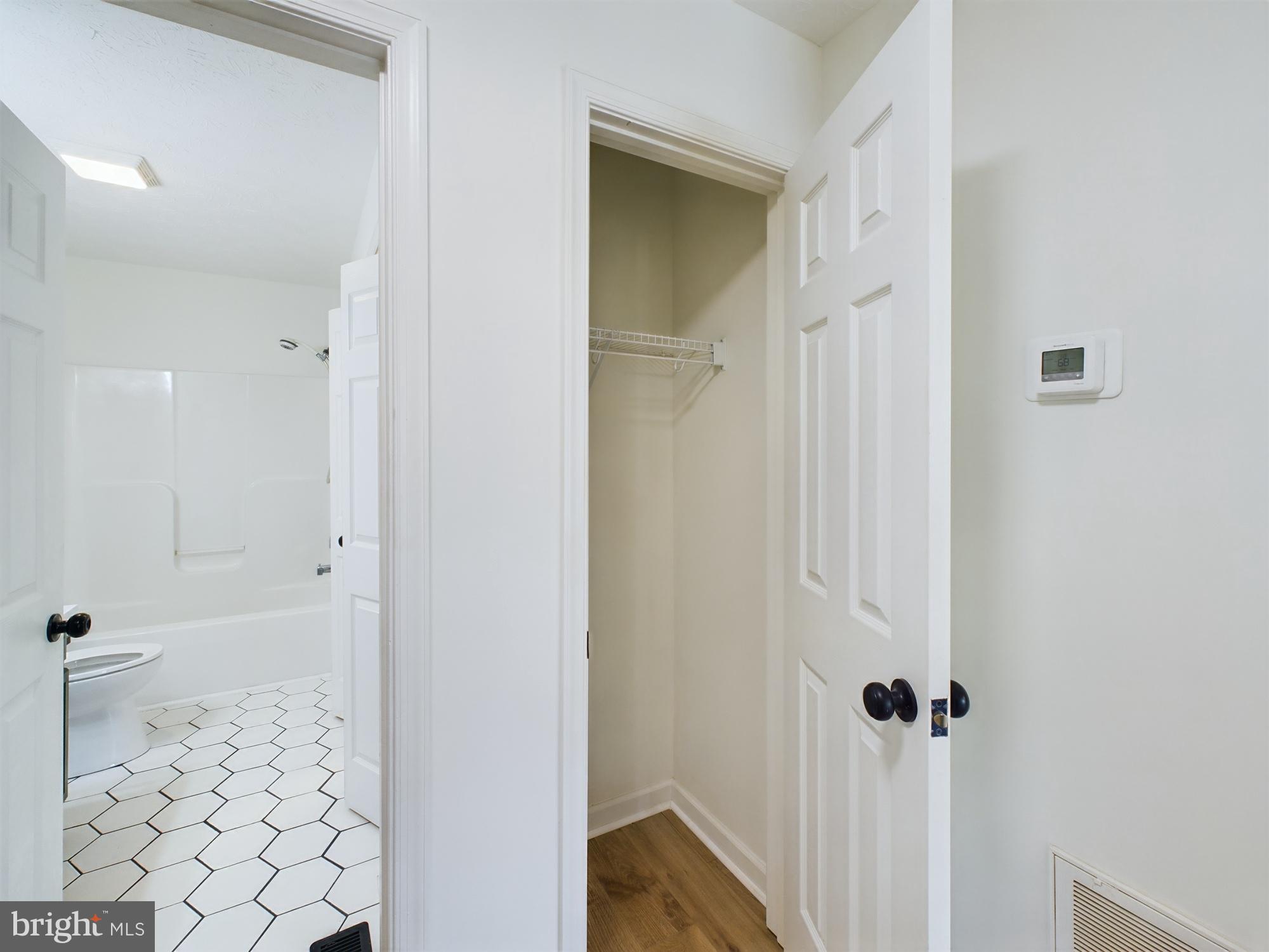 TABLER STATION MANOR - Residential