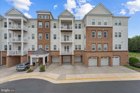 Condo For Sale - 43138 Stillwater Terrace #305<br/> BROADLANDS, VA 20148