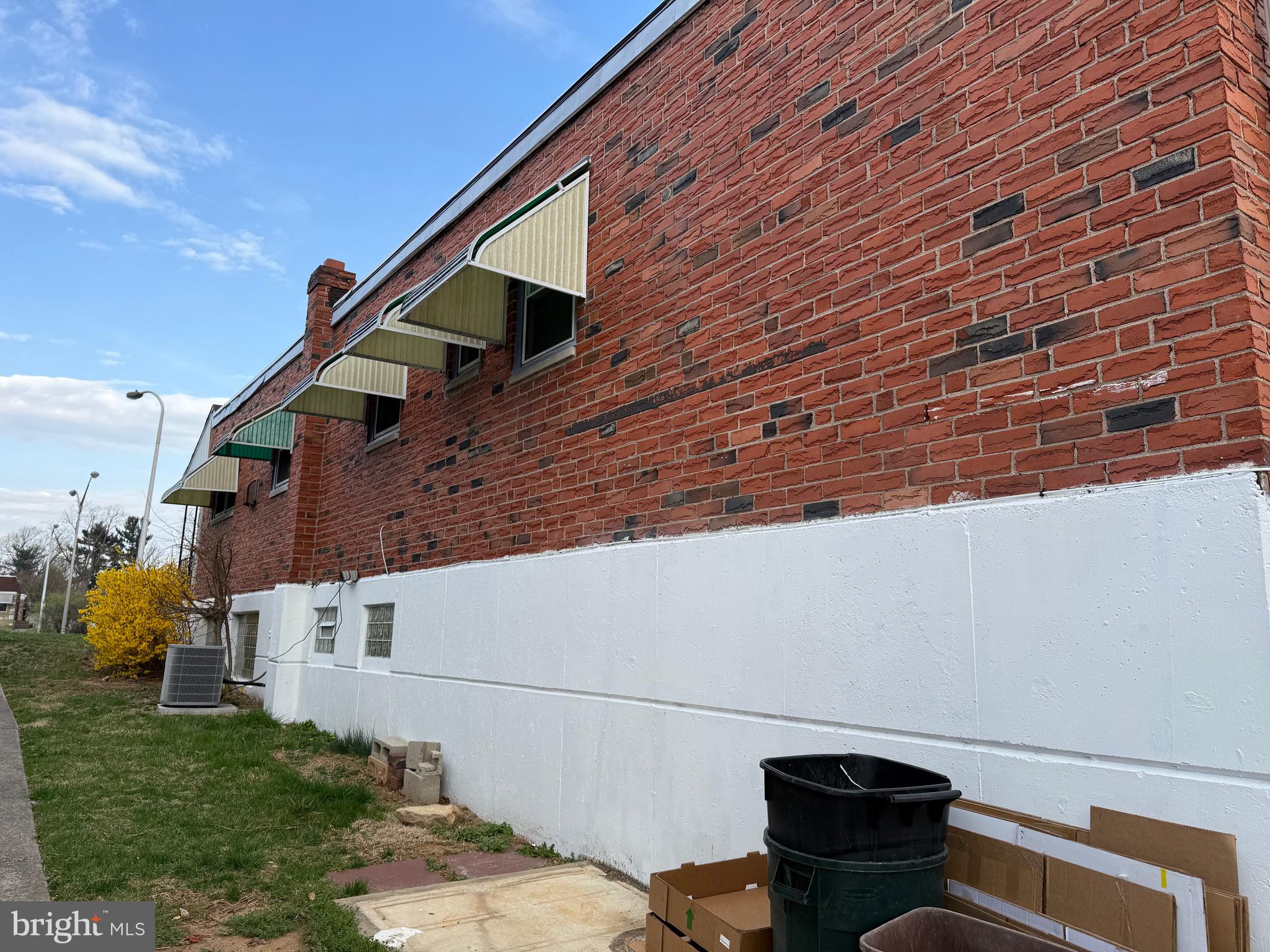 NONE AVAILABLE - Residential Lease